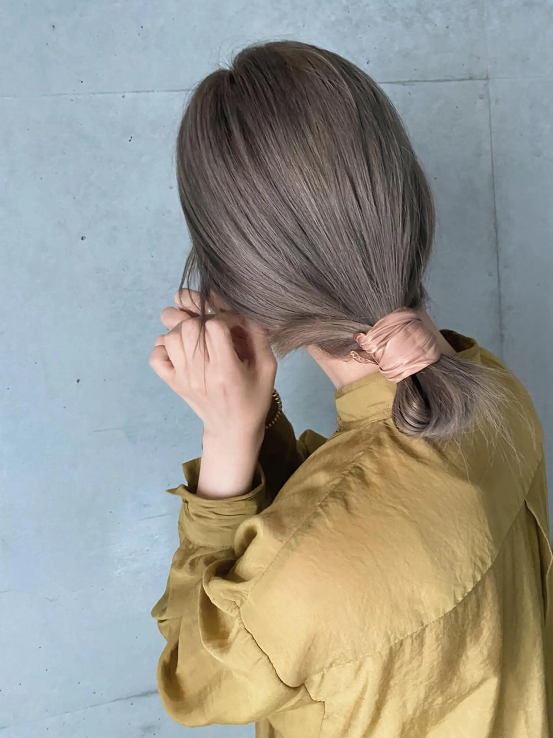 セミロング カラー グレージュ Living所属・ヨシモトリョウ 髪質改善/美髪のヘアスタイル