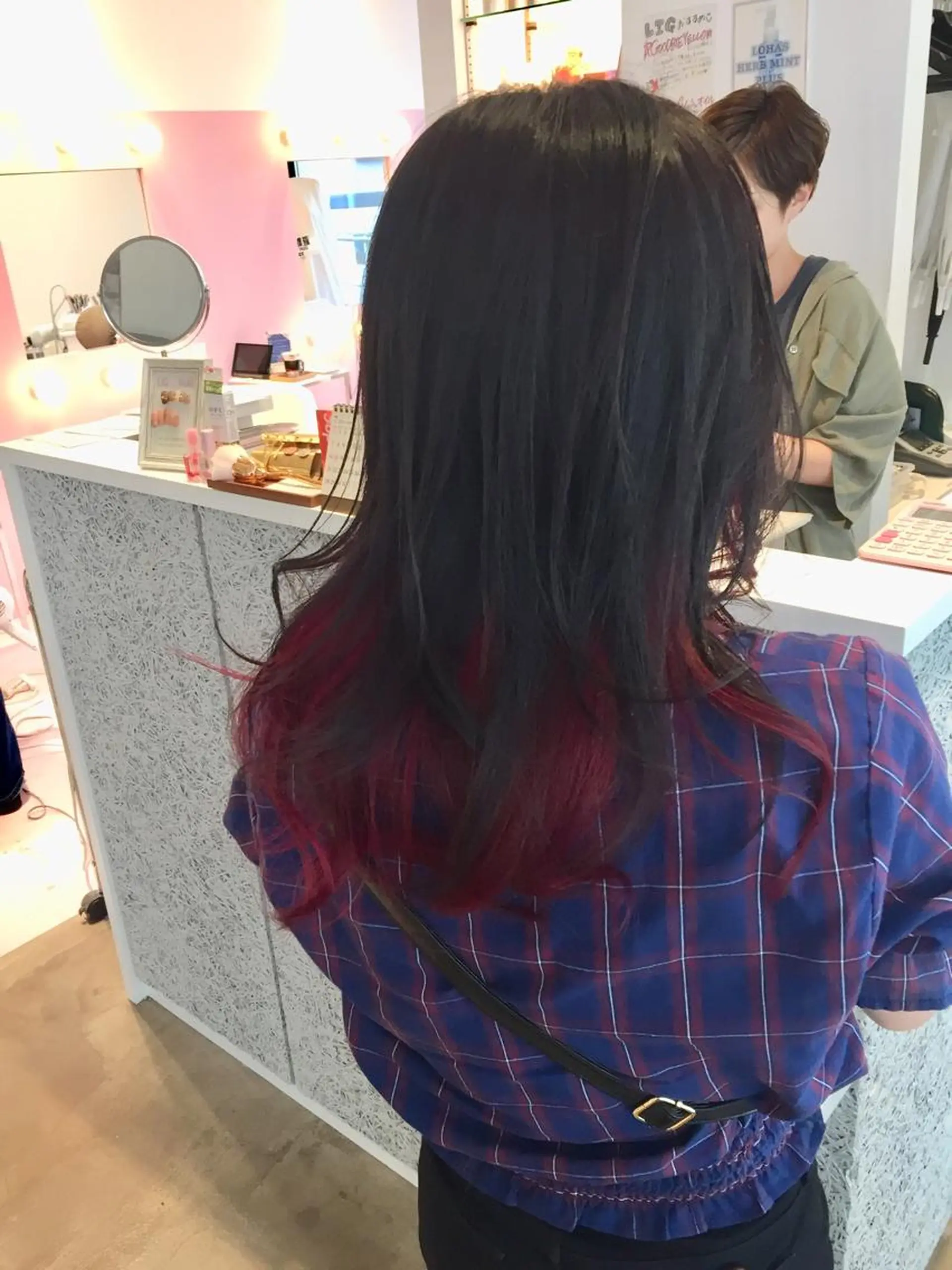 セミロング カット ヘアカラー トリートメント 所渉/韓国レイヤー /ウルフカットのヘアスタイル