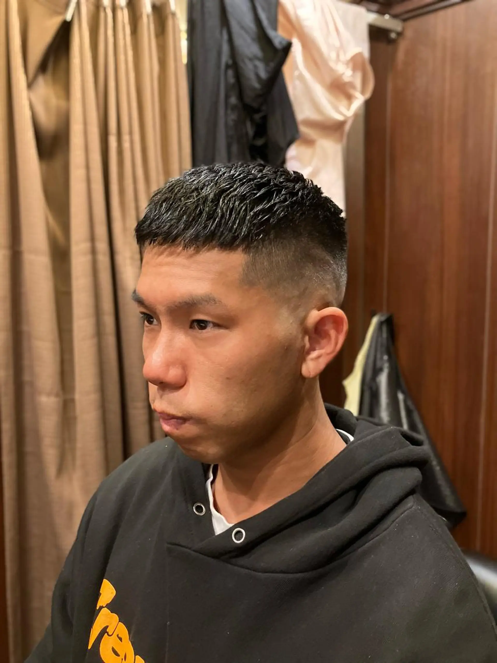 ショート BroTokyo Barbershop 銀座店所属・大河 たいがのヘアスタイル