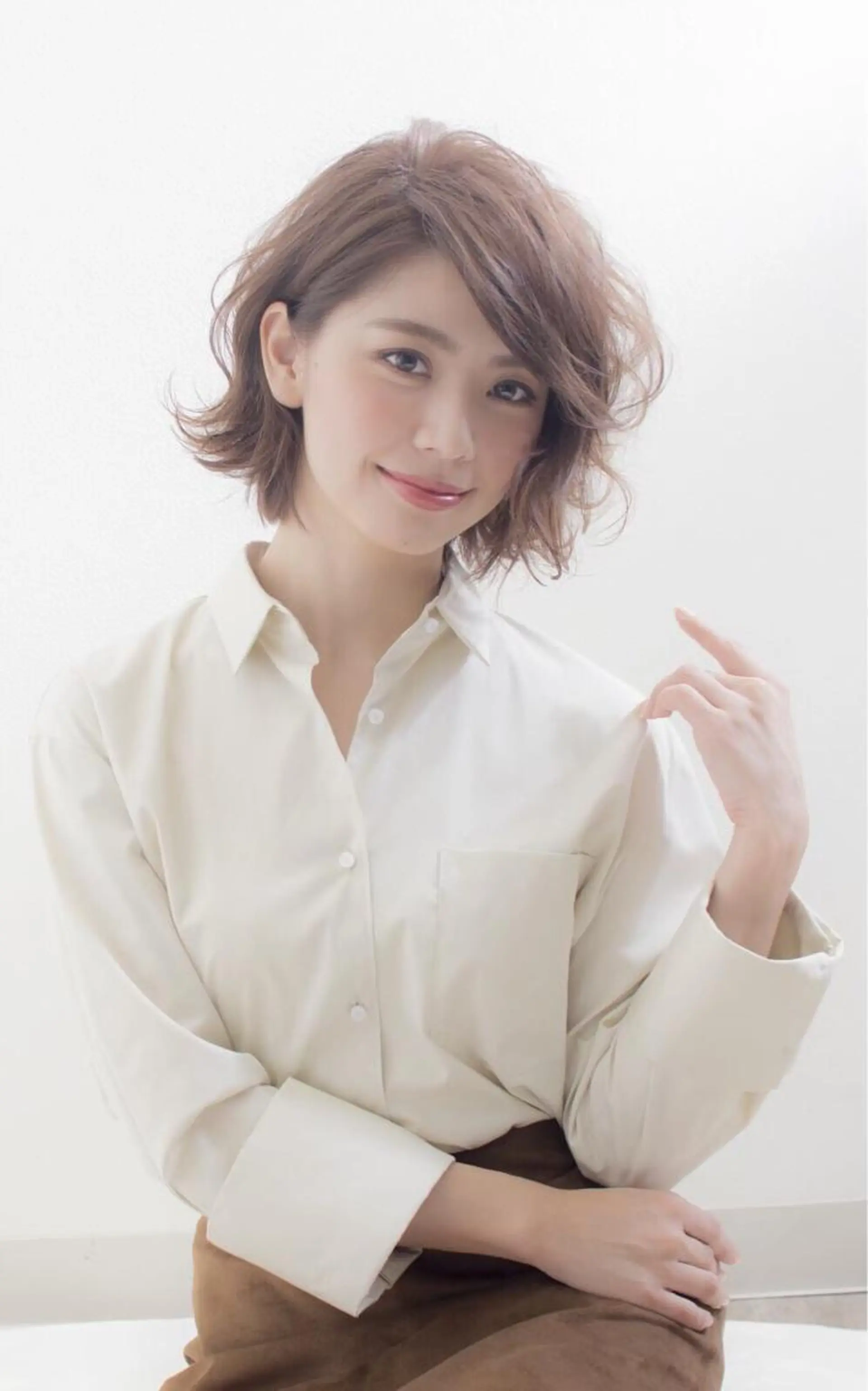 ミディアム 大久保 結加のヘアスタイル