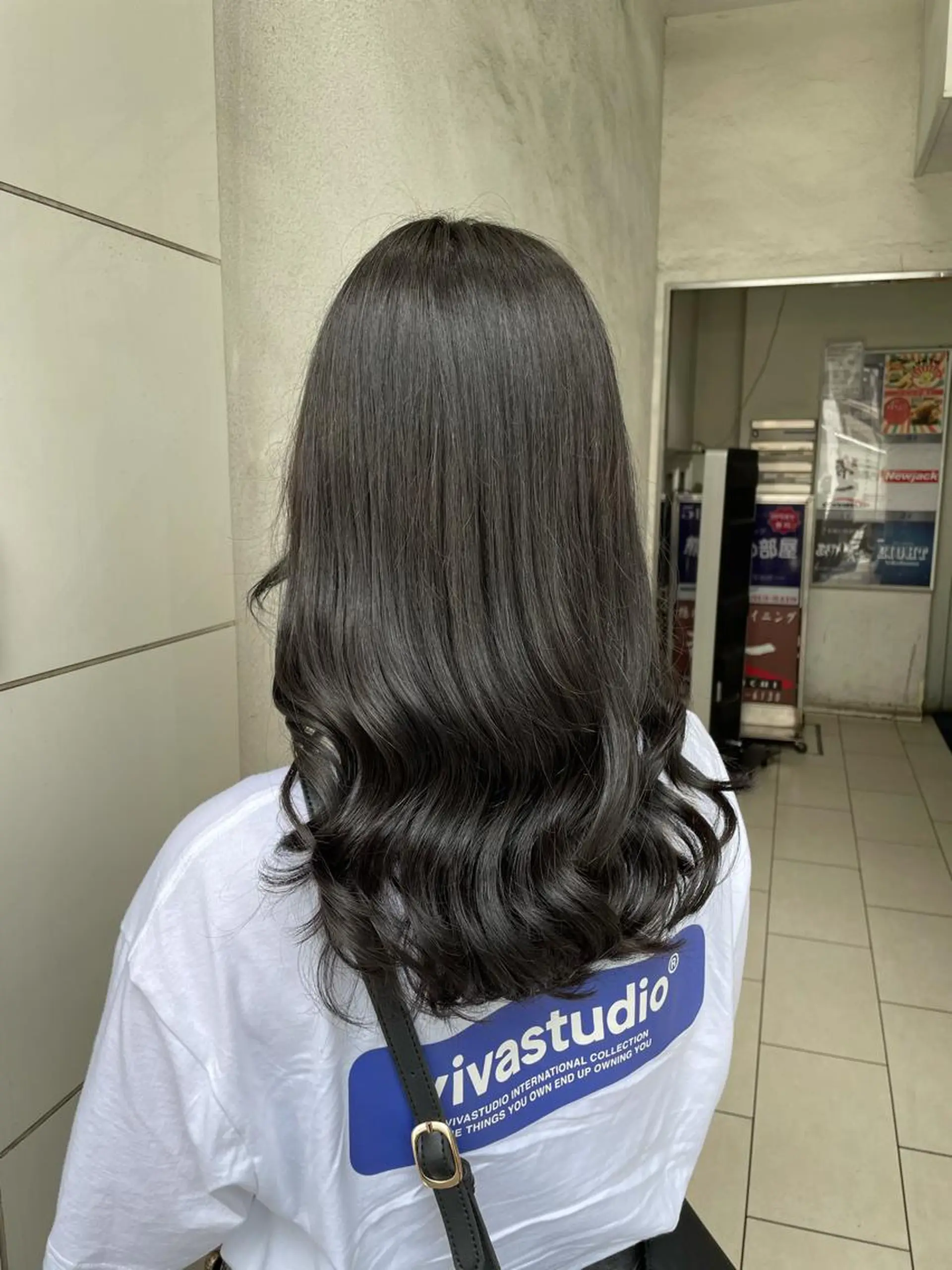 ロング カット ヘアカラー 【美容室が苦手な方 専問美容室】MIHOのヘアスタイル