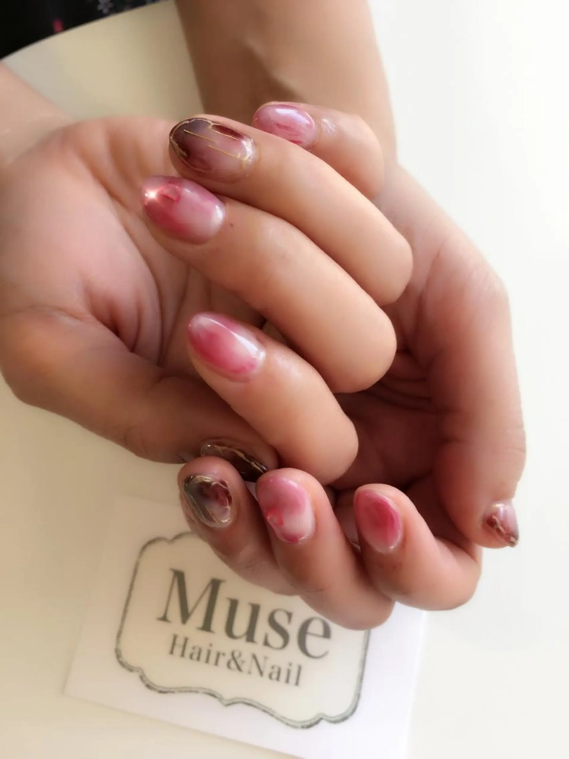 ネイル ニュアンスネイル 隠れ家一戸建て金町 HIROMI 葛飾区のネイルデザイン