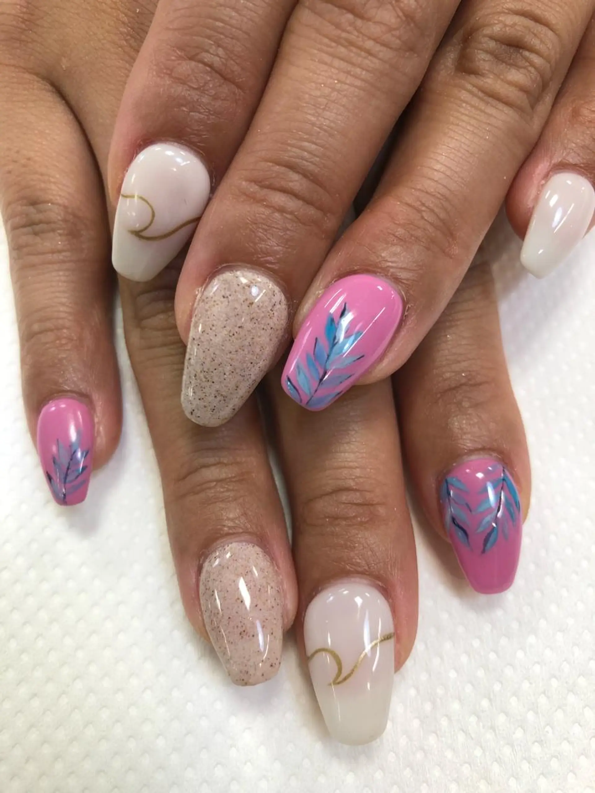 ネイル MH_ Nailのネイルデザイン