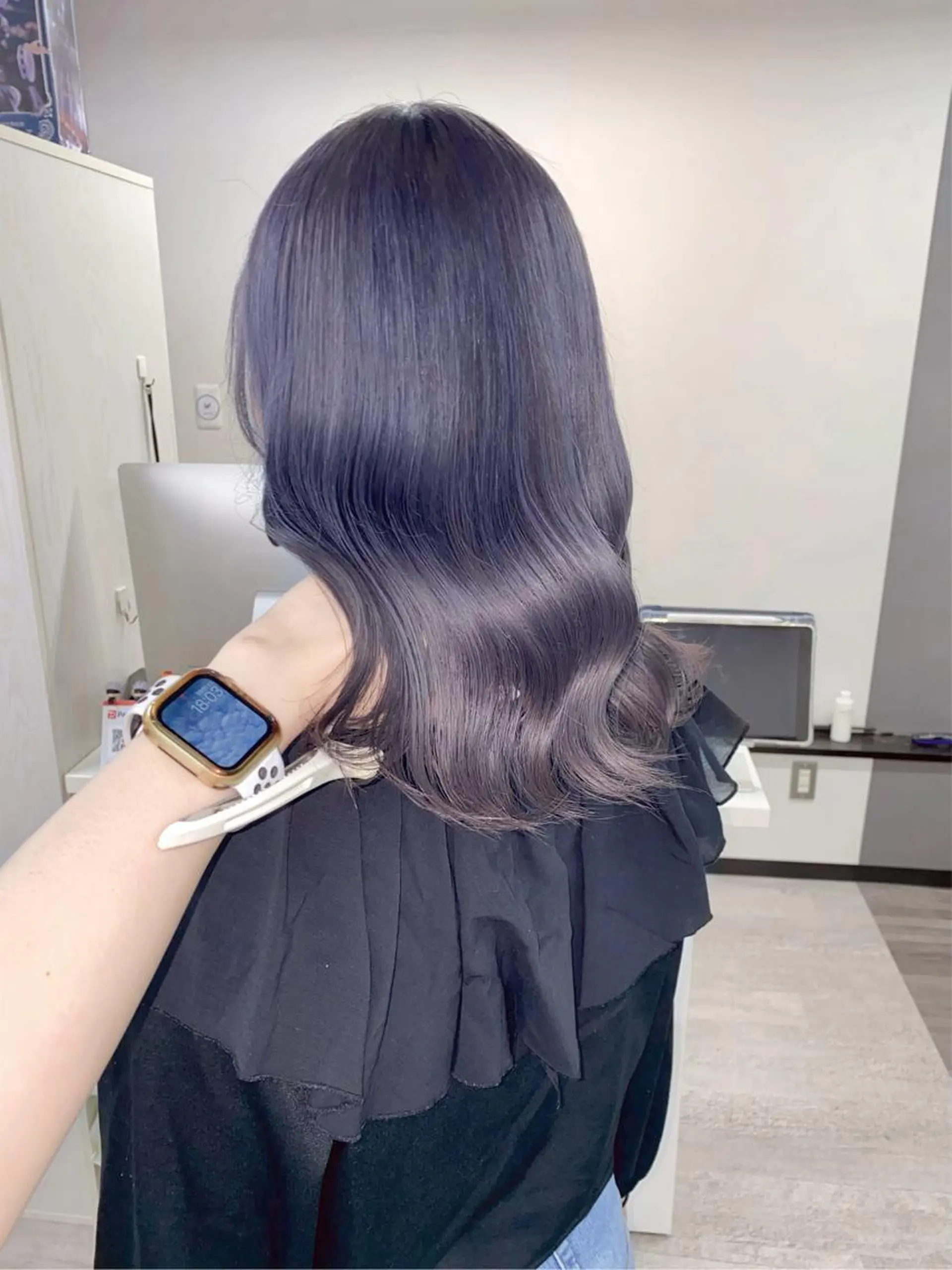 カラー ブリーチ グレージュ ラベンダーカラー ラベンダーグレージュ ラベンダーグレー HAIR    STUDIO BIBBIDI所属・【BIBBIDI】 MIKIのヘアスタイル