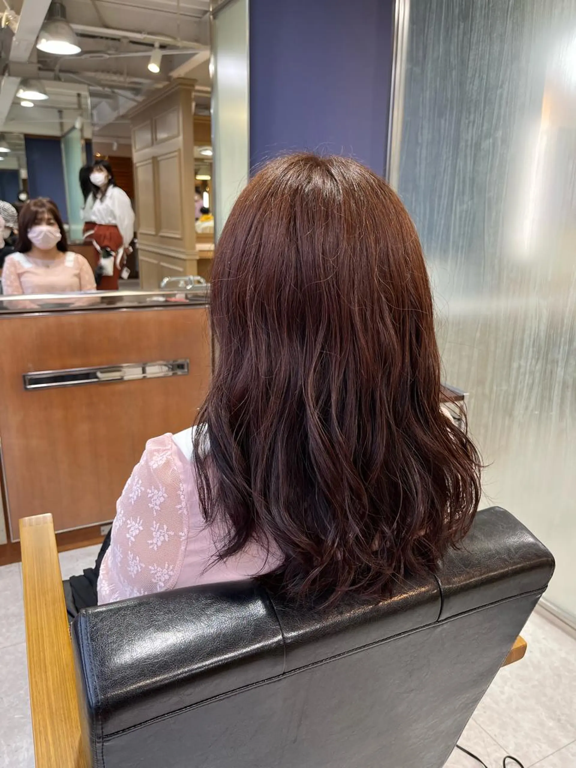 カラー ブラウンカラー ピンクカラー vancouncil春日井所属・山岡 春のヘアスタイル