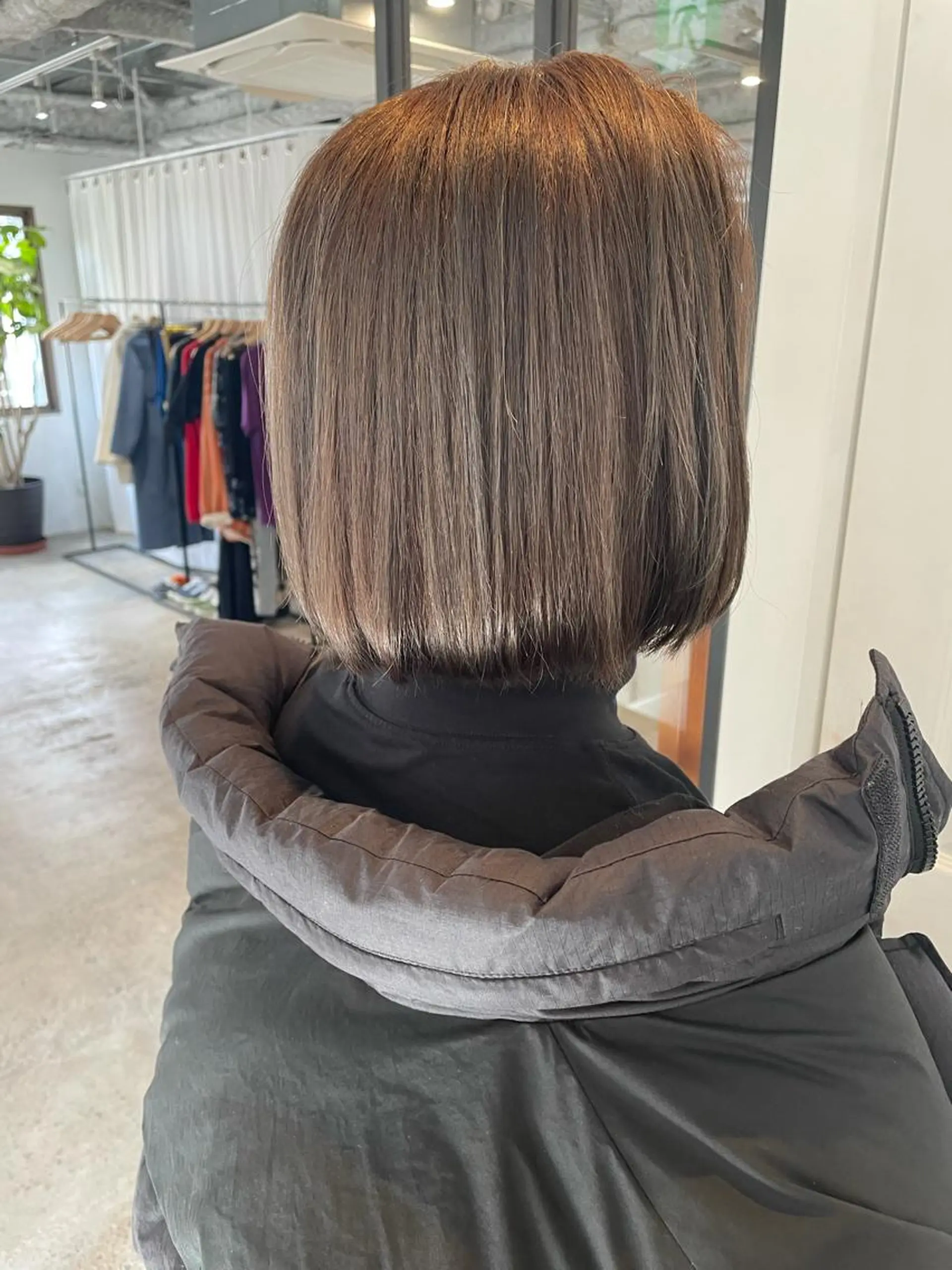 ミディアム カラー アッシュ ブリーチ カット ヘアカラー トリートメント 中目黒🌼 🌼ハナのヘアスタイル