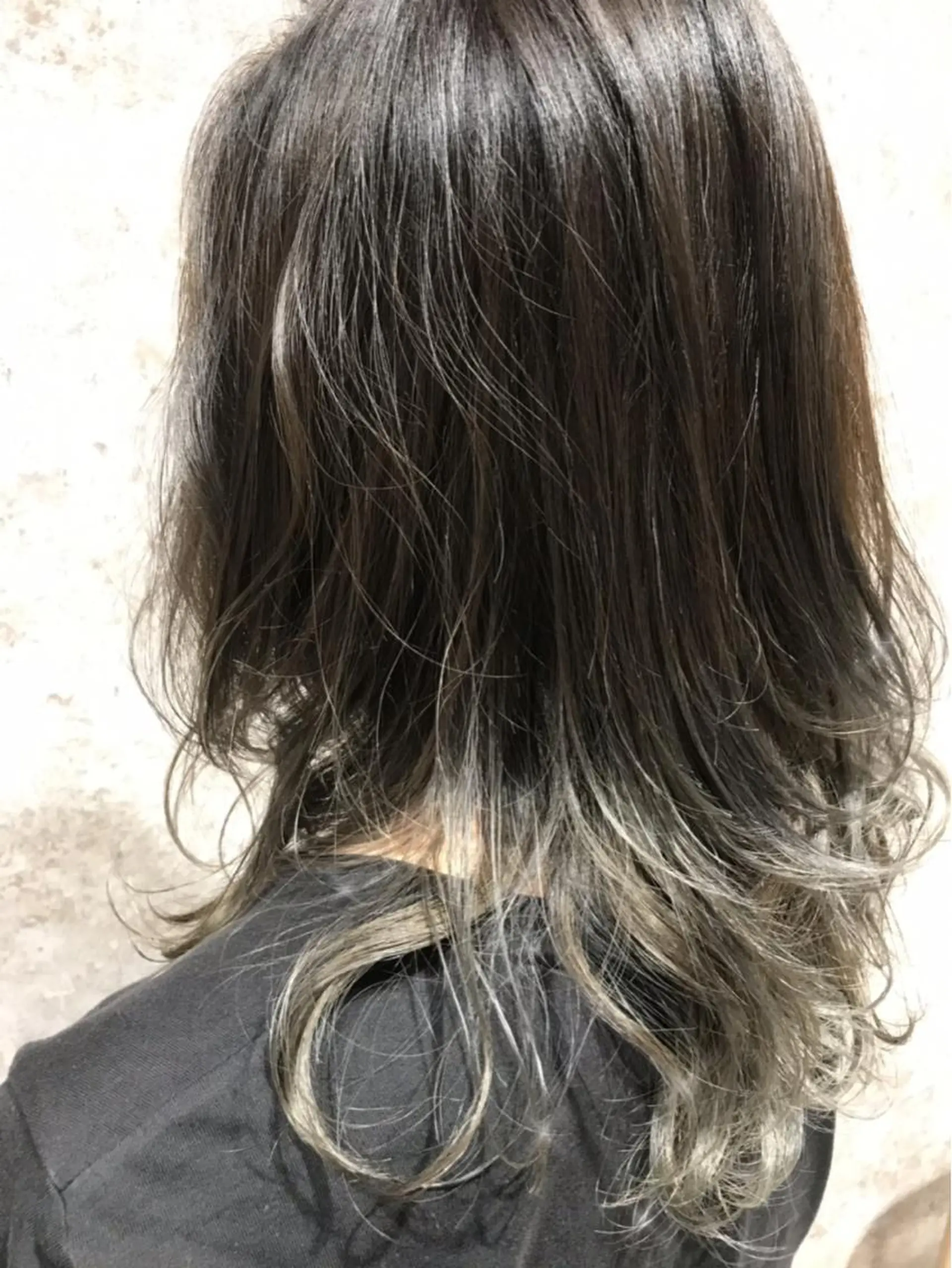 セミロング カラー Blanco 村松 美里のヘアスタイル