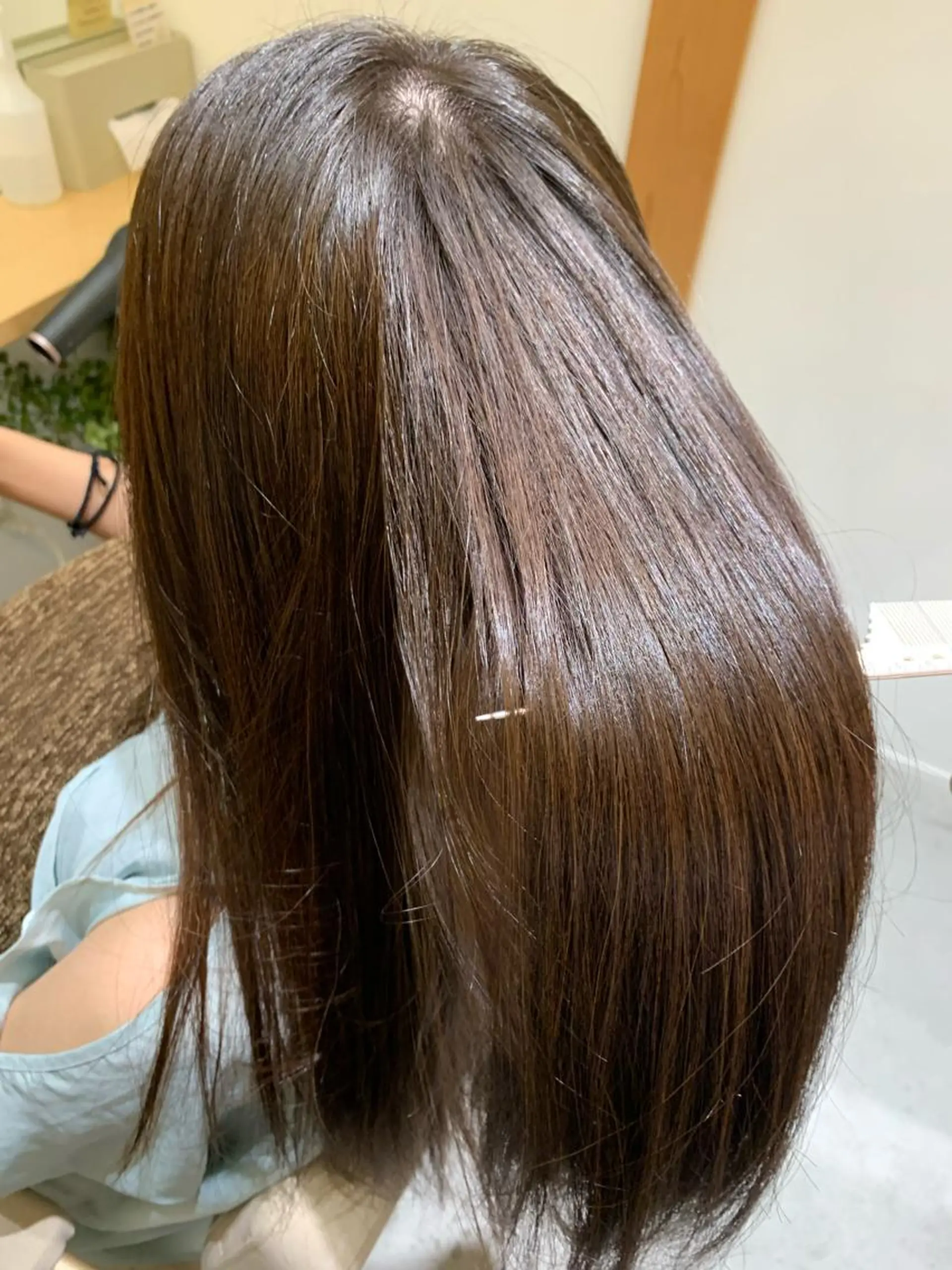 カラー 伊藤 世羅のヘアスタイル