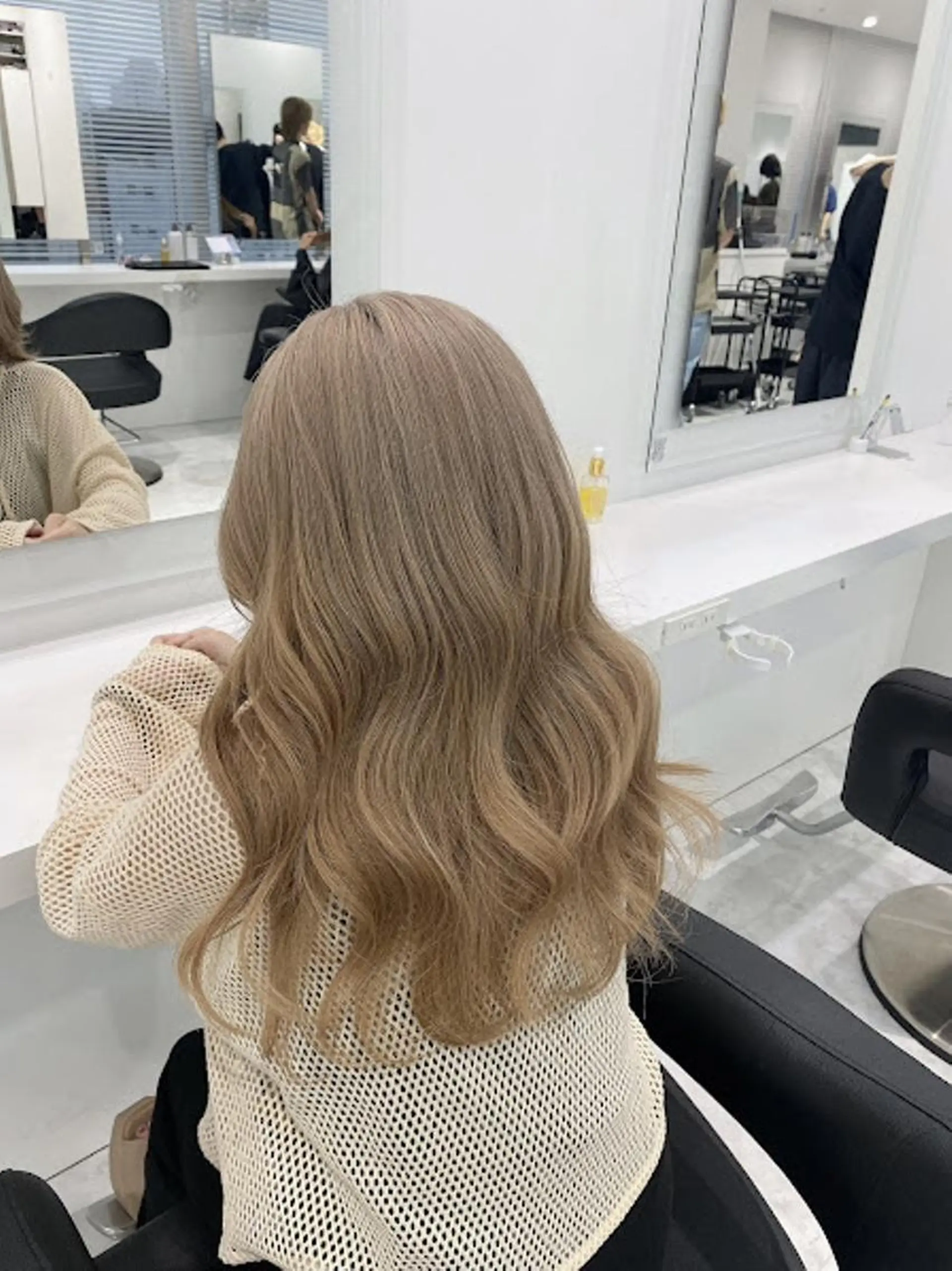 カラー 🫧 THEATER 【公式】🫧天神🫧のヘアスタイル