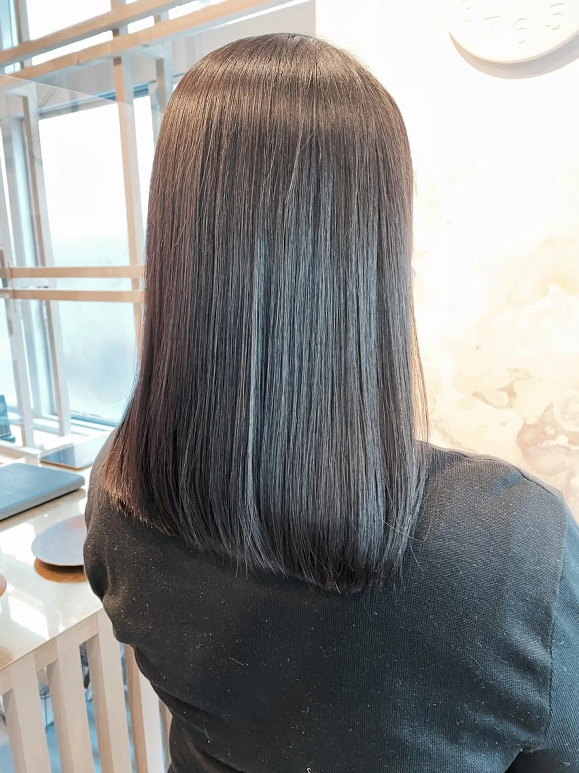 セミロング カラー 【髪質改善】【美髪】 【ツヤ髪】ほしのちりのヘアスタイル