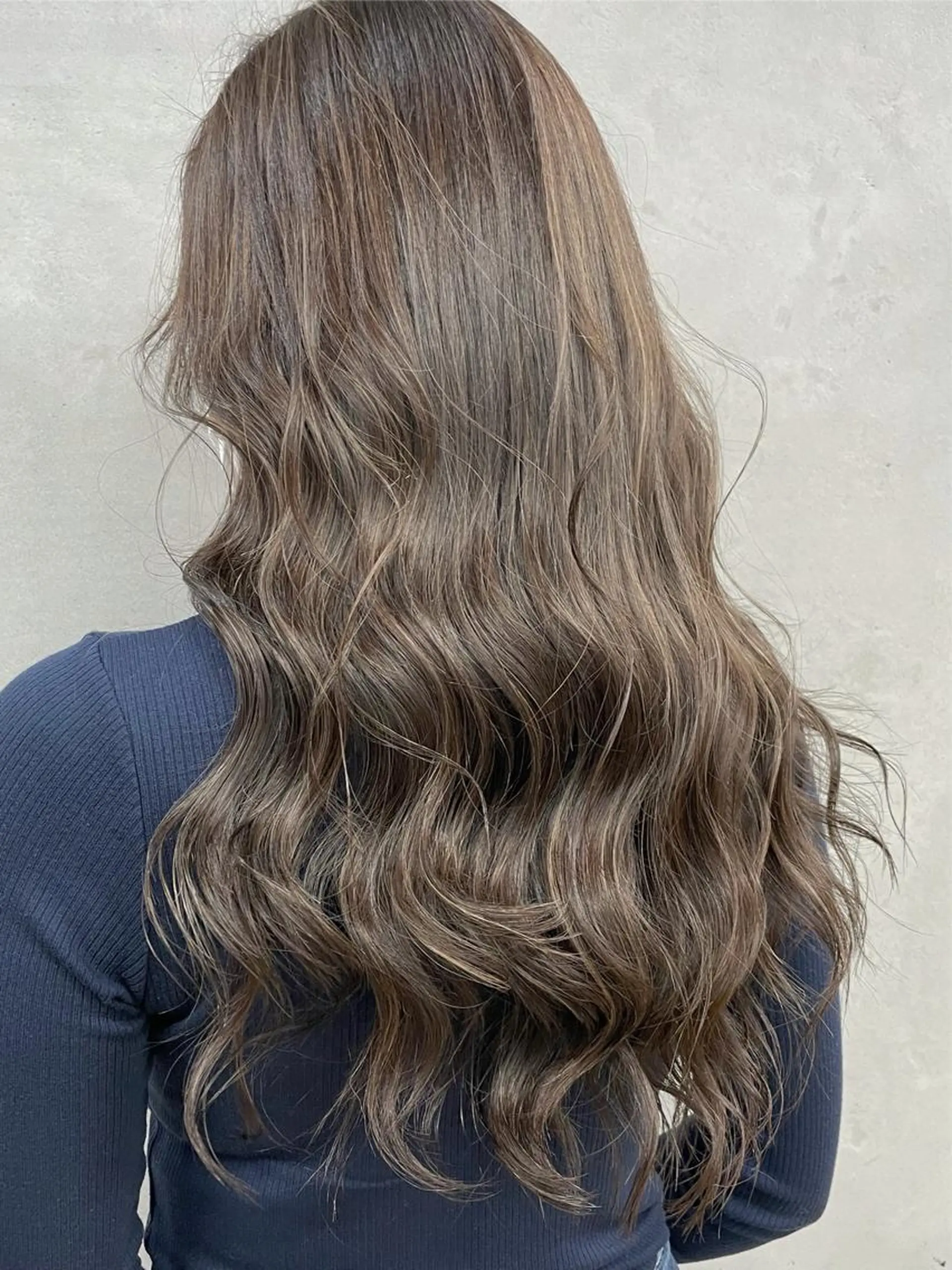 ロング カラー Ways TOKYO所属・北間 寛哉のヘアスタイル