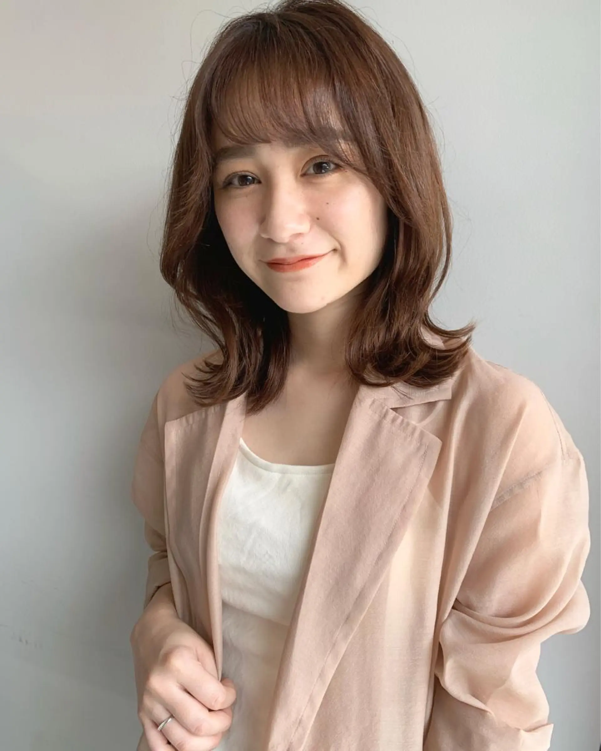 ミディアム カラー カット ヘアカラー トリートメント ヘッドスパ ヘアセット 透明感/オリーブ/ グレージュ/YUKAのヘアスタイル