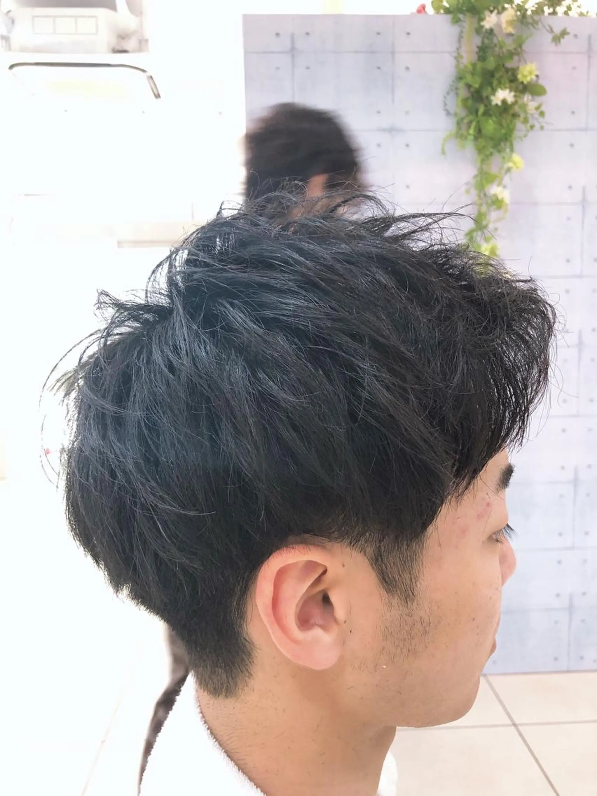 ショート メンズ 髪質改善× ハイライト溝江のヘアスタイル