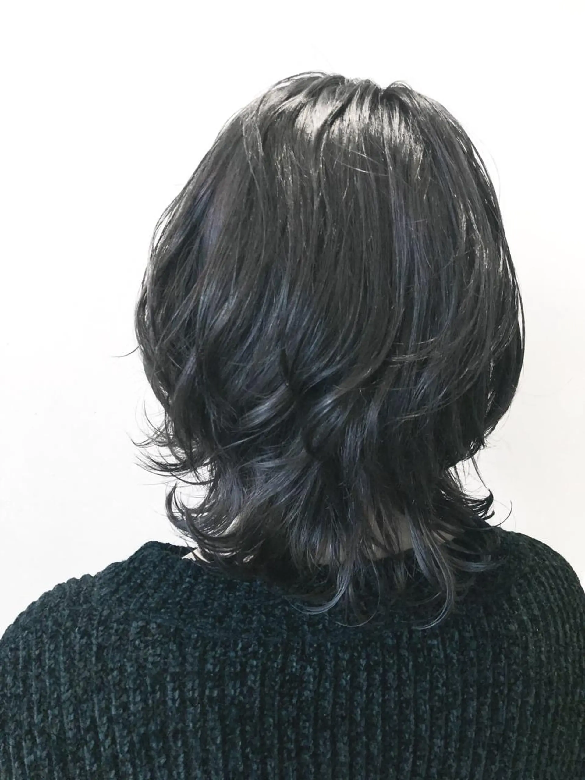 ミディアム カラー ブルーカラー ブルージュ ウルフカット ニシダヒカリ🌙 髪質改善×似合わせのヘアスタイル