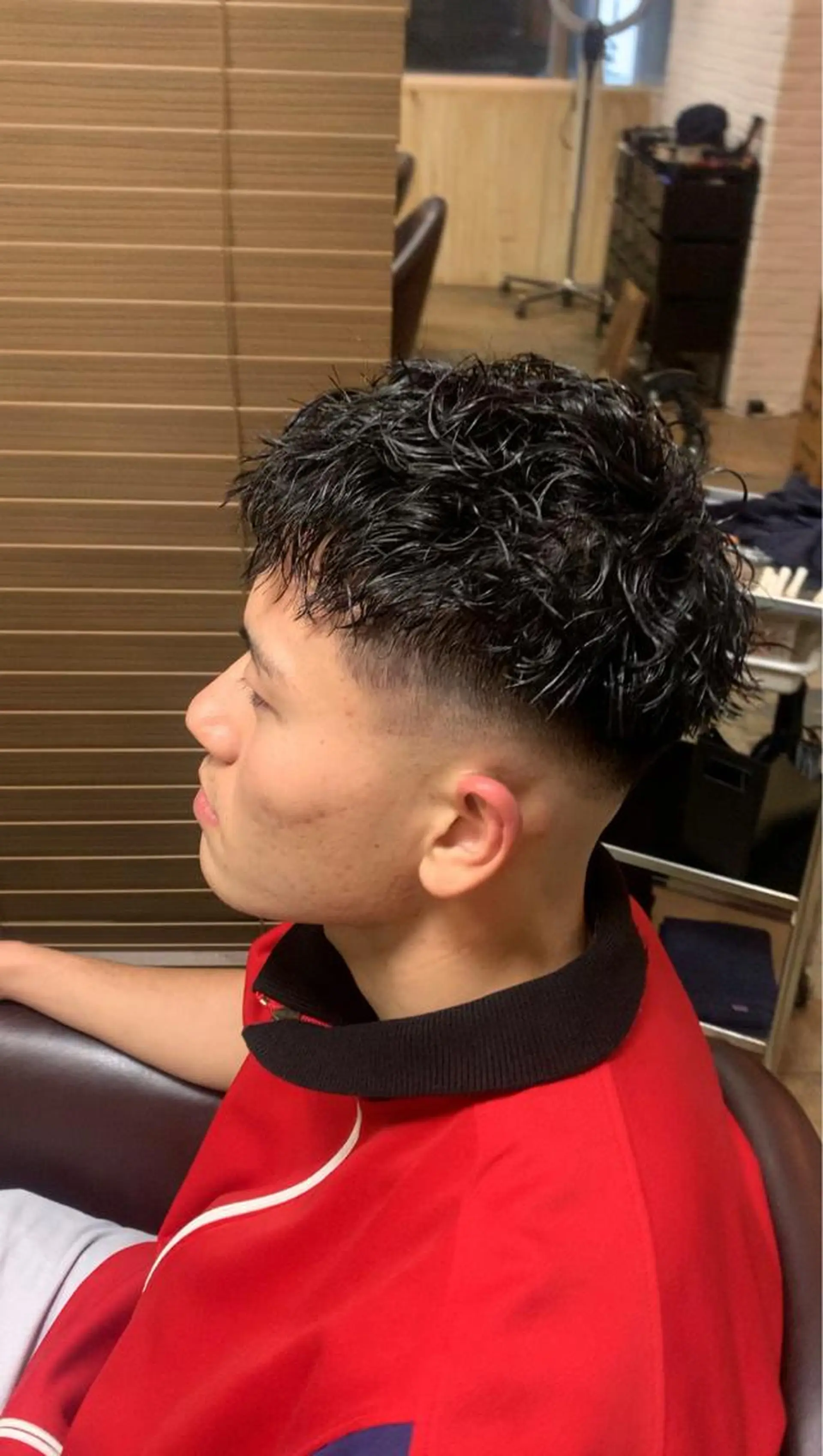 ショート フェードカット/メン ズパーマ/森巧真のヘアスタイル