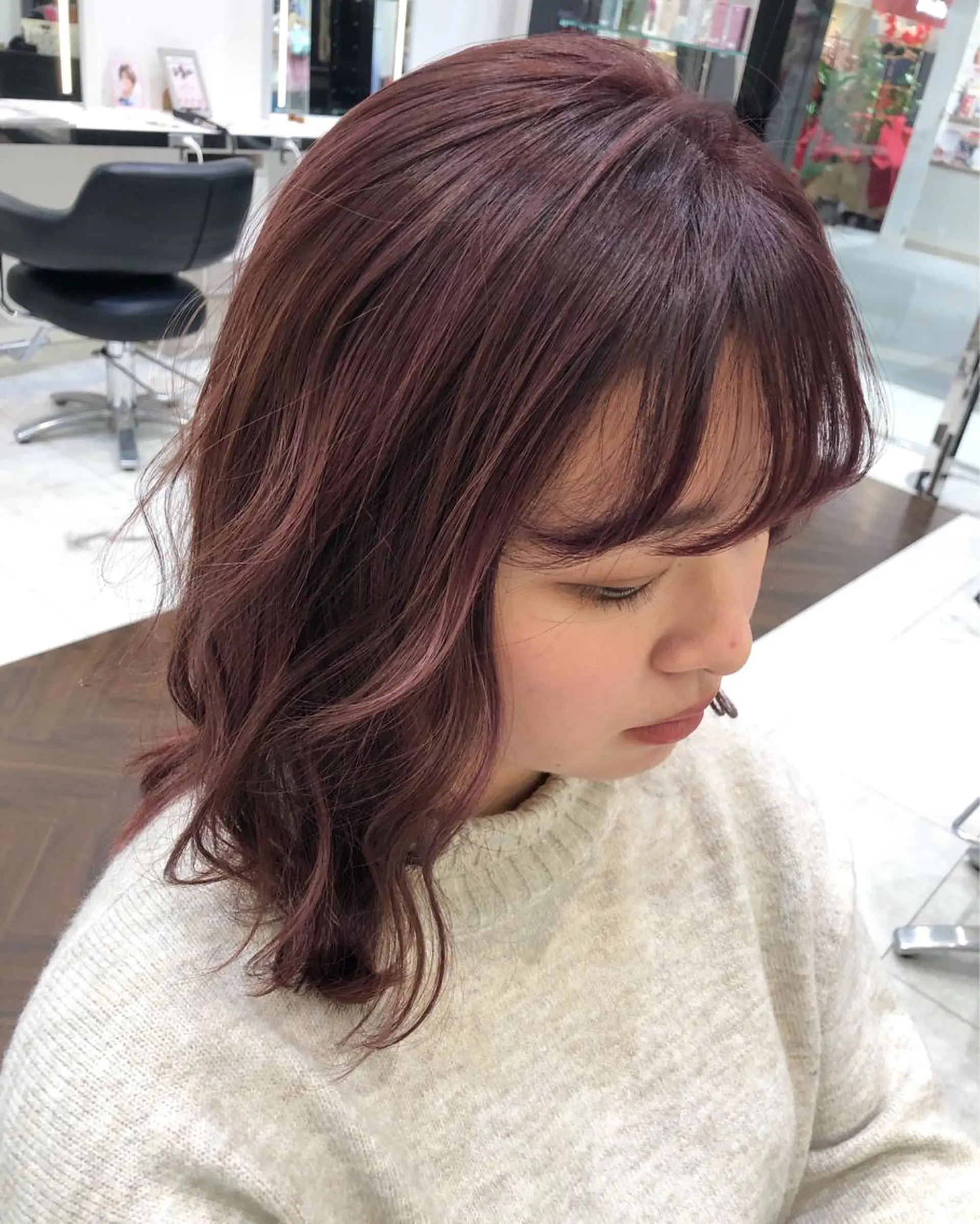 セミロング 岸 保奈美のヘアスタイル