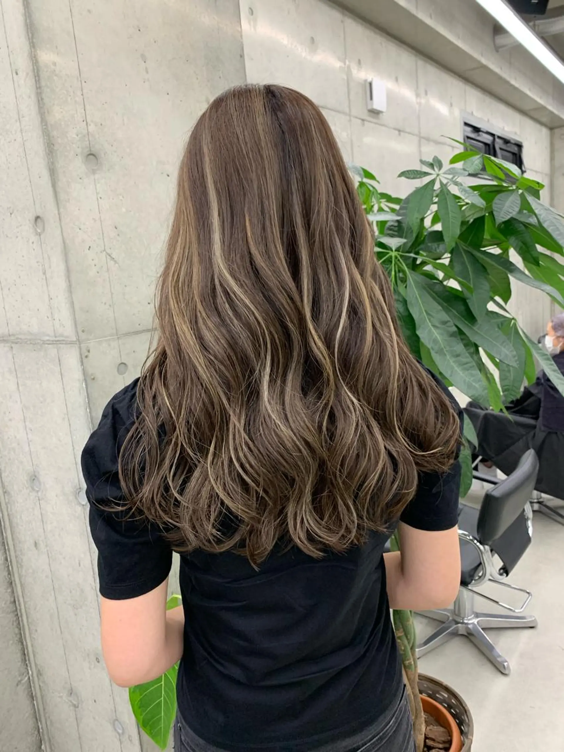 カラー LINOET NAGOYA所属・中川 来紀のヘアスタイル