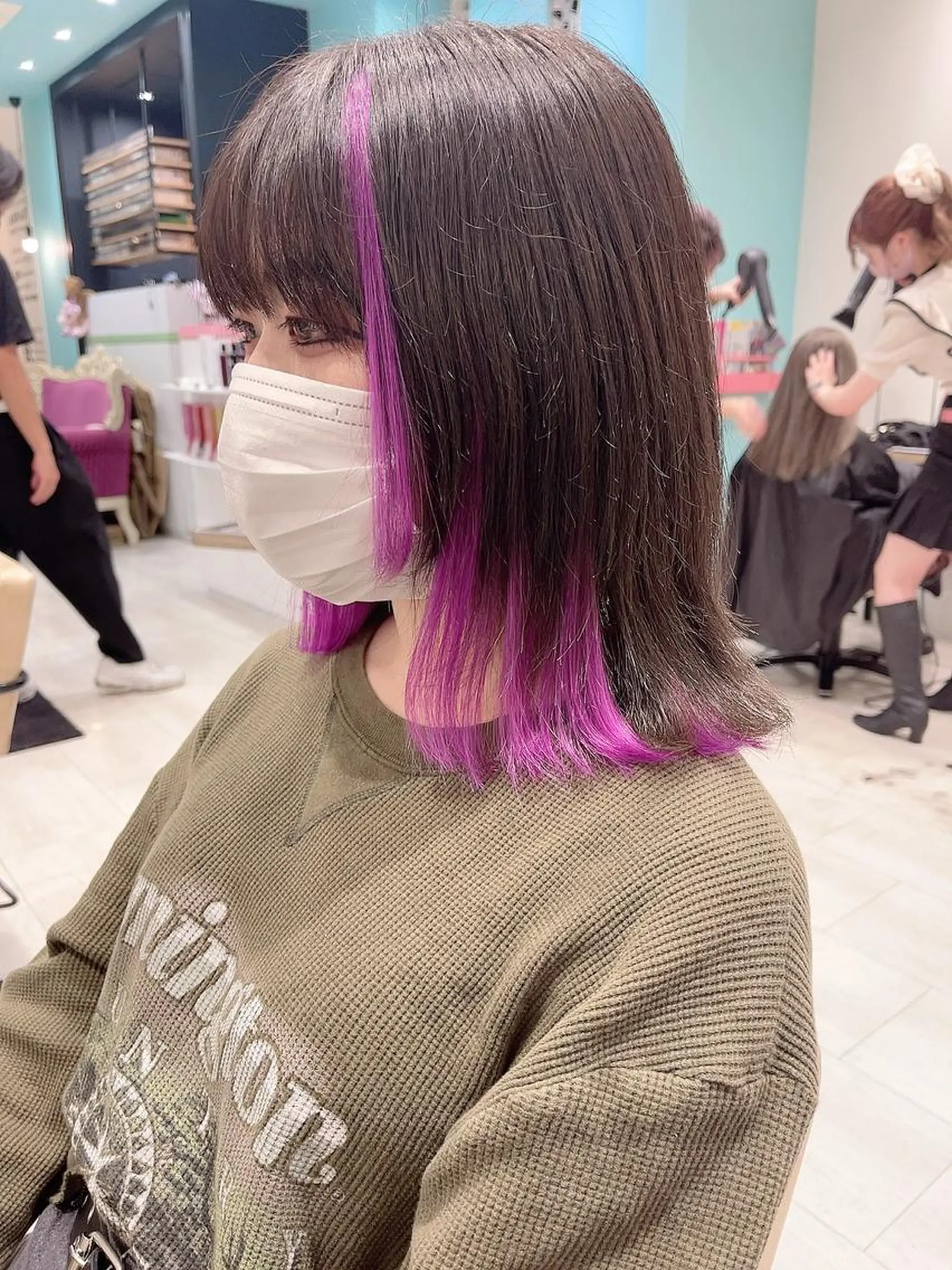 ミディアム カラー パープルカラー エクステ エクステ Le'a渋谷所属・インナーエクステ渋谷 🦋KAJIのヘアスタイル