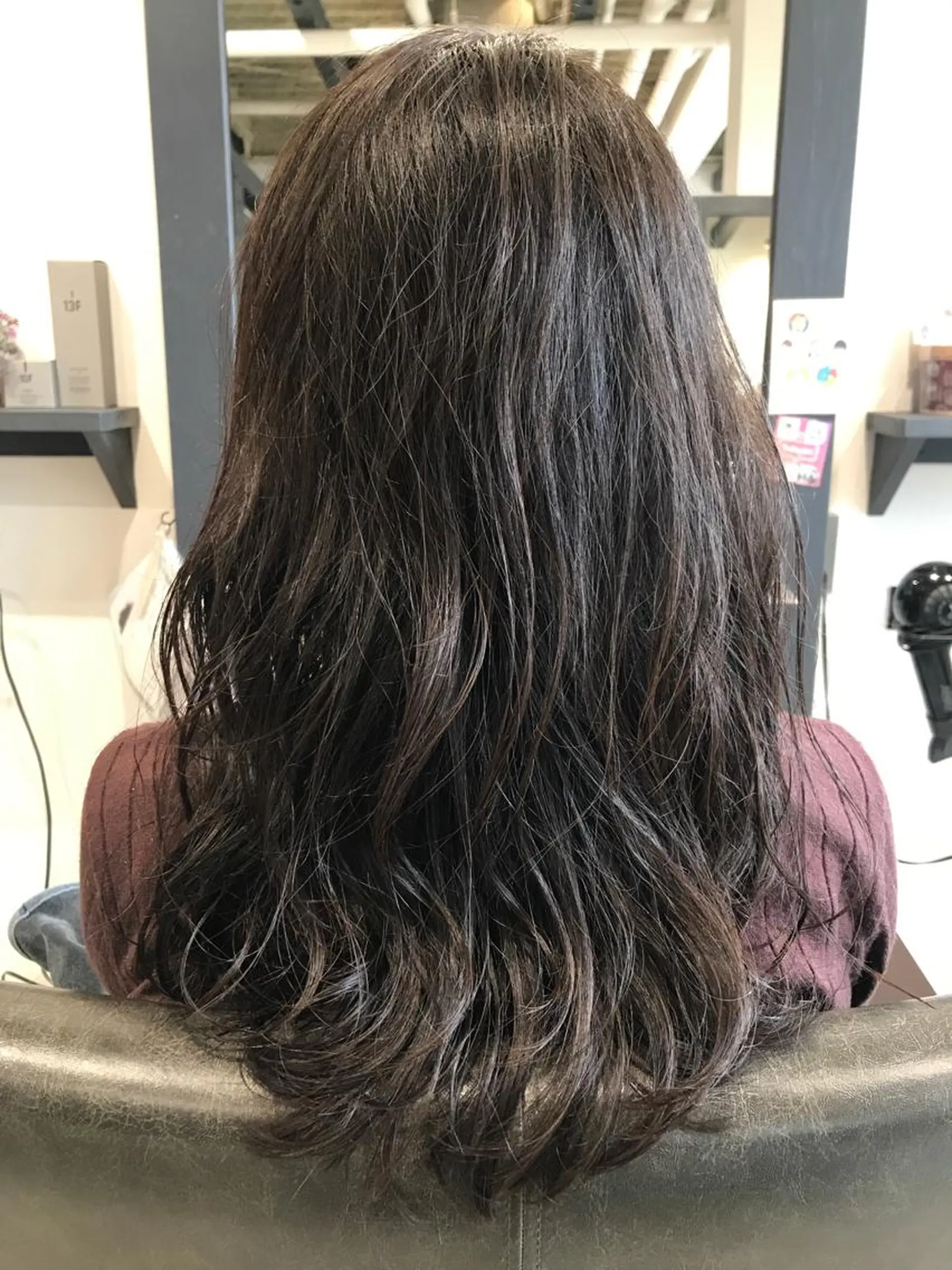 ロング カラー パーマ 水原 恵莉香のヘアスタイル