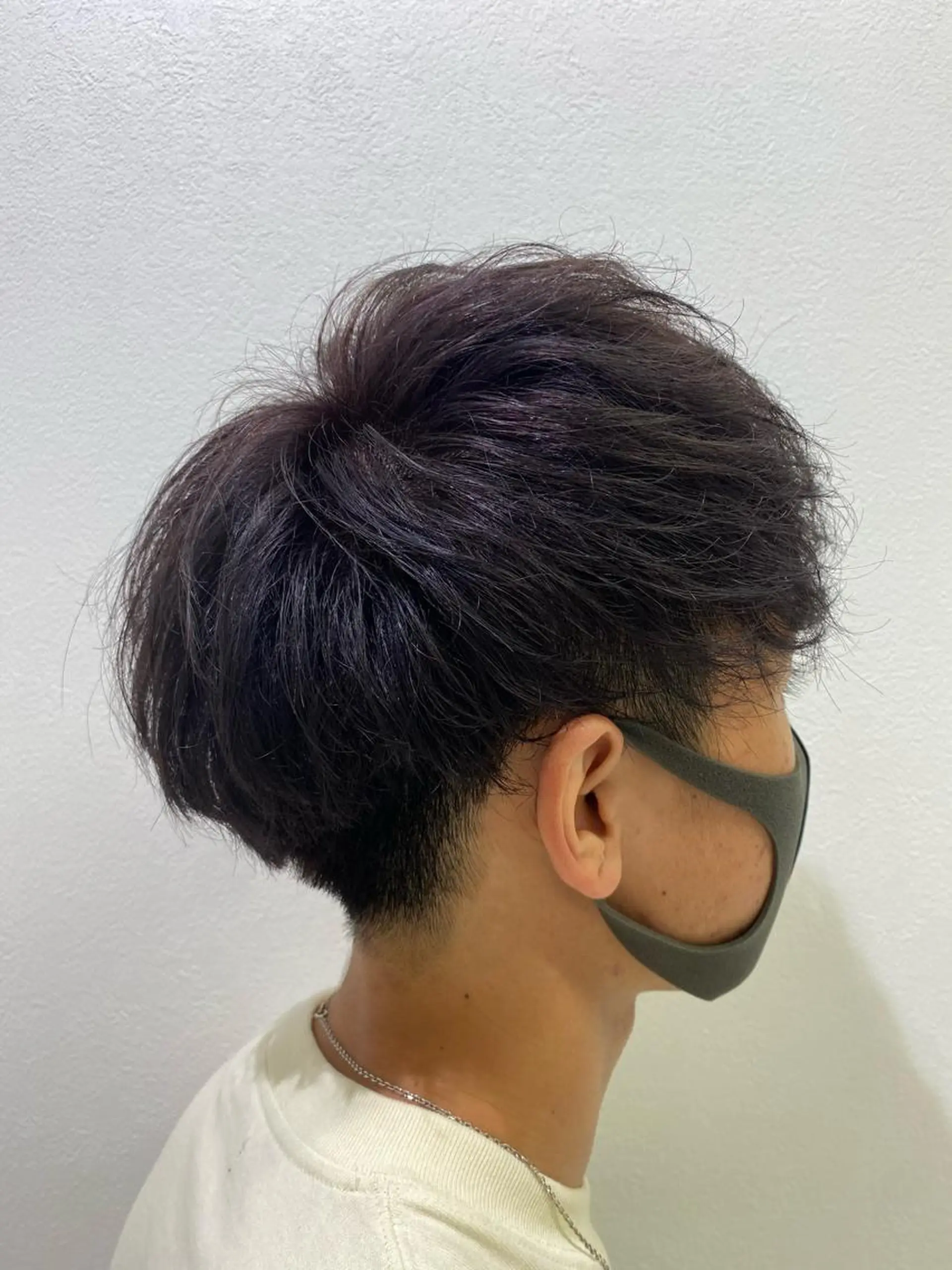 ショート カラー ブリーチ 長妻莉央/縮毛矯正 髪質改善カラーのヘアスタイル