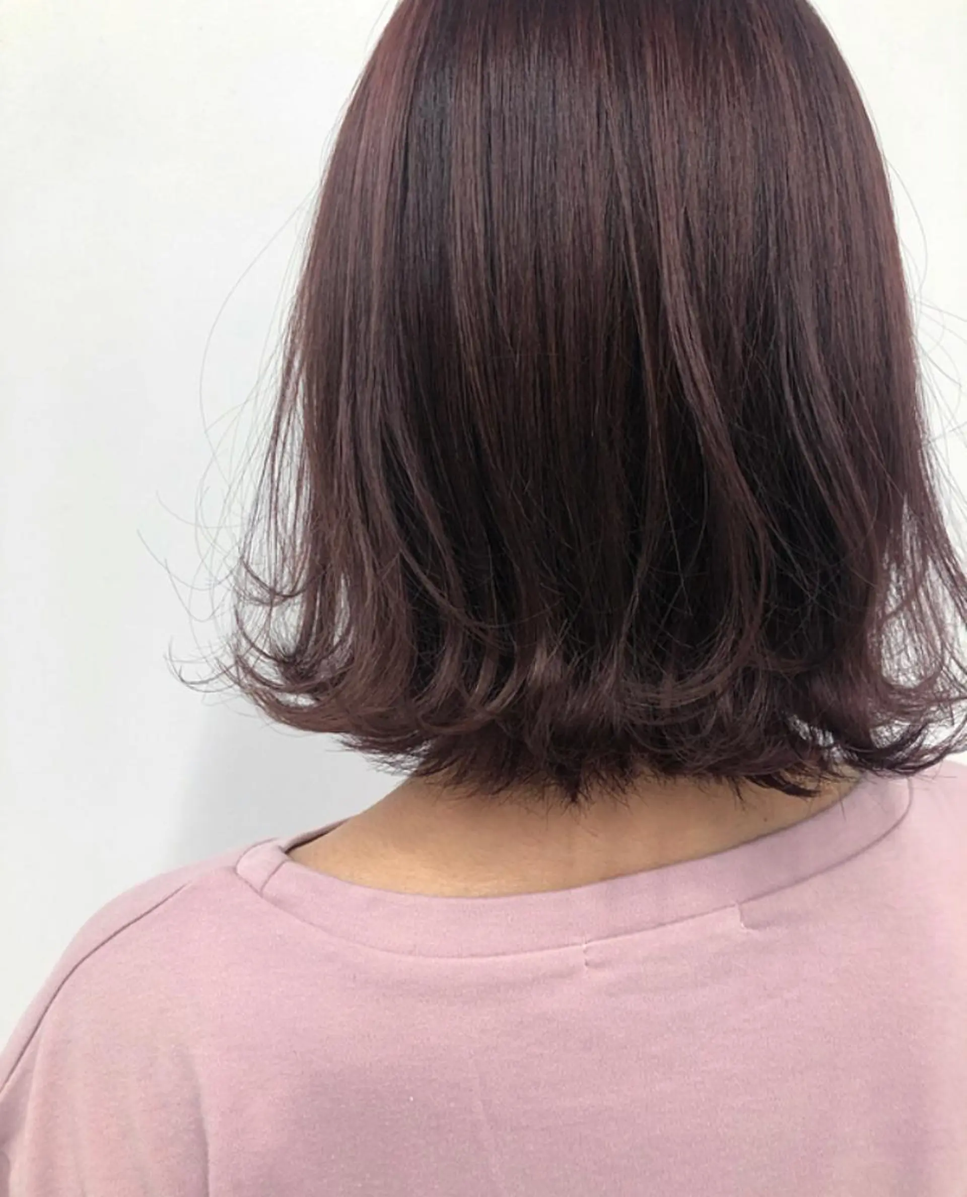 ミディアム カラー ブリーチ ラベンダーカラー ブリーチなしカラー ピンクカラー ピンクラベンダー レイヤー/ハイトーン 🧸SENAのヘアスタイル