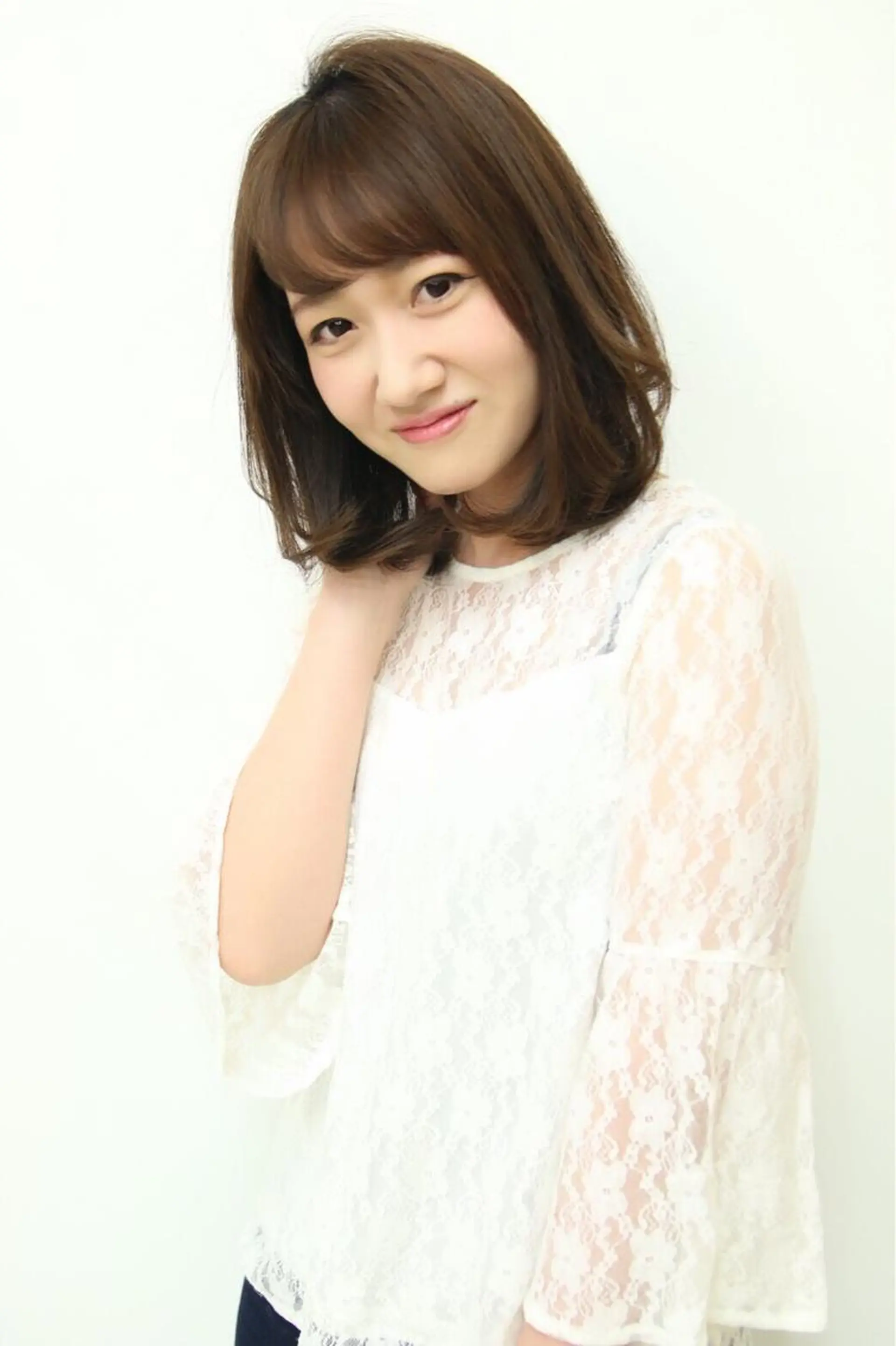 ミディアム 駅チカ【ali'i】 アリイ花崎友美☘のヘアスタイル