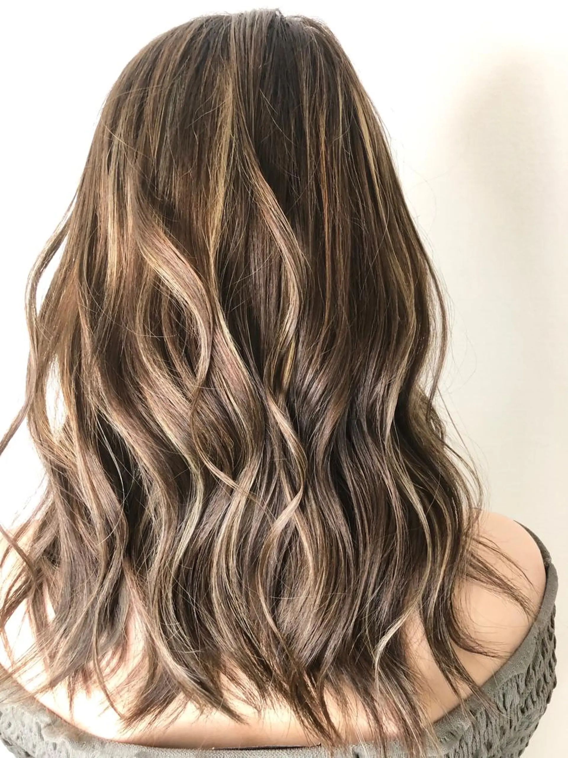 セミロング ヘアカラー トリートメント 松浦 正覚のヘアスタイル