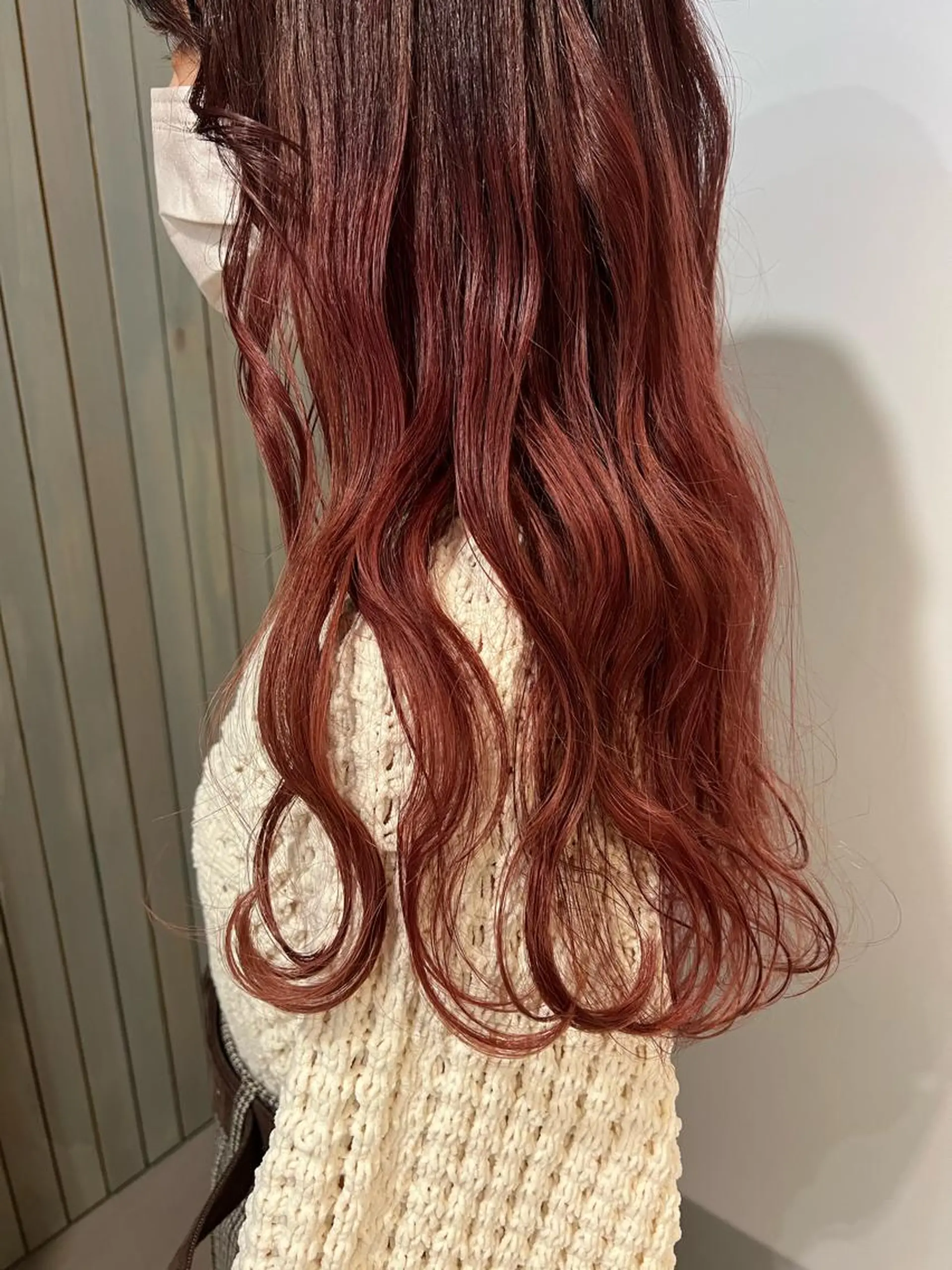 ロング カラー グラデーションカラー レッドカラー ヘアカラー Sachiko ❤︎‬Pressのヘアスタイル