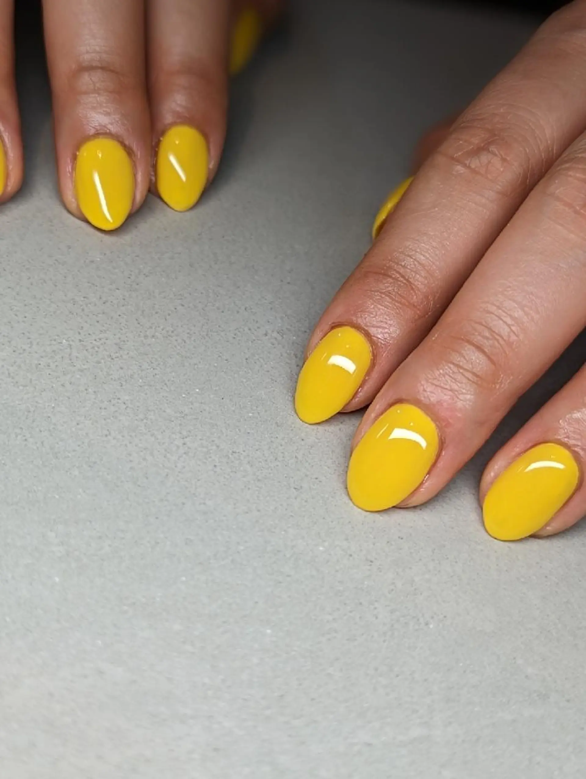 ネイル ワンカラーネイル ハンドネイル Nailsalon BEeR。のネイルデザイン