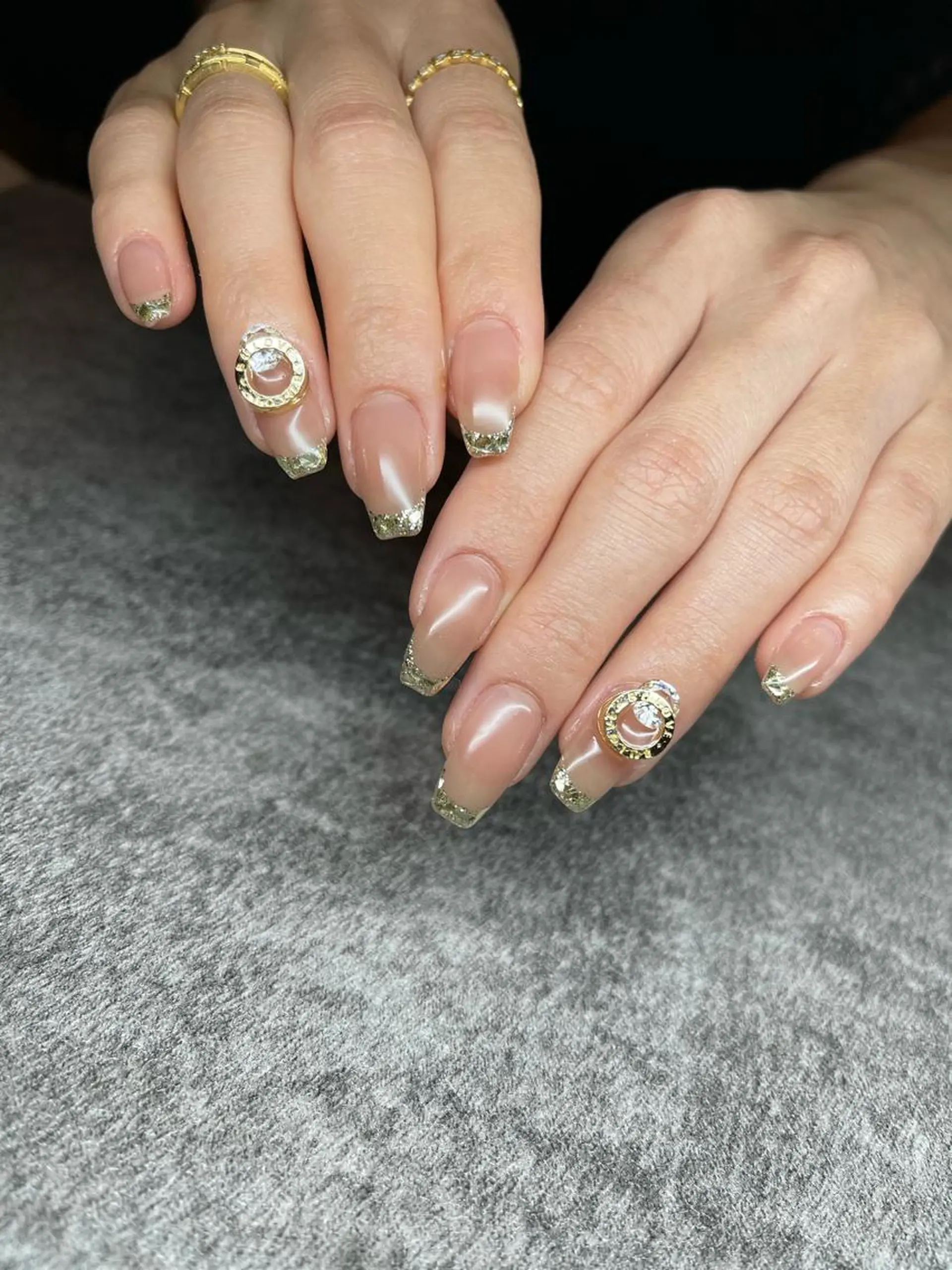 セミロング ネイル ハンドネイル 長さ出し専門 nynaのネイルデザイン