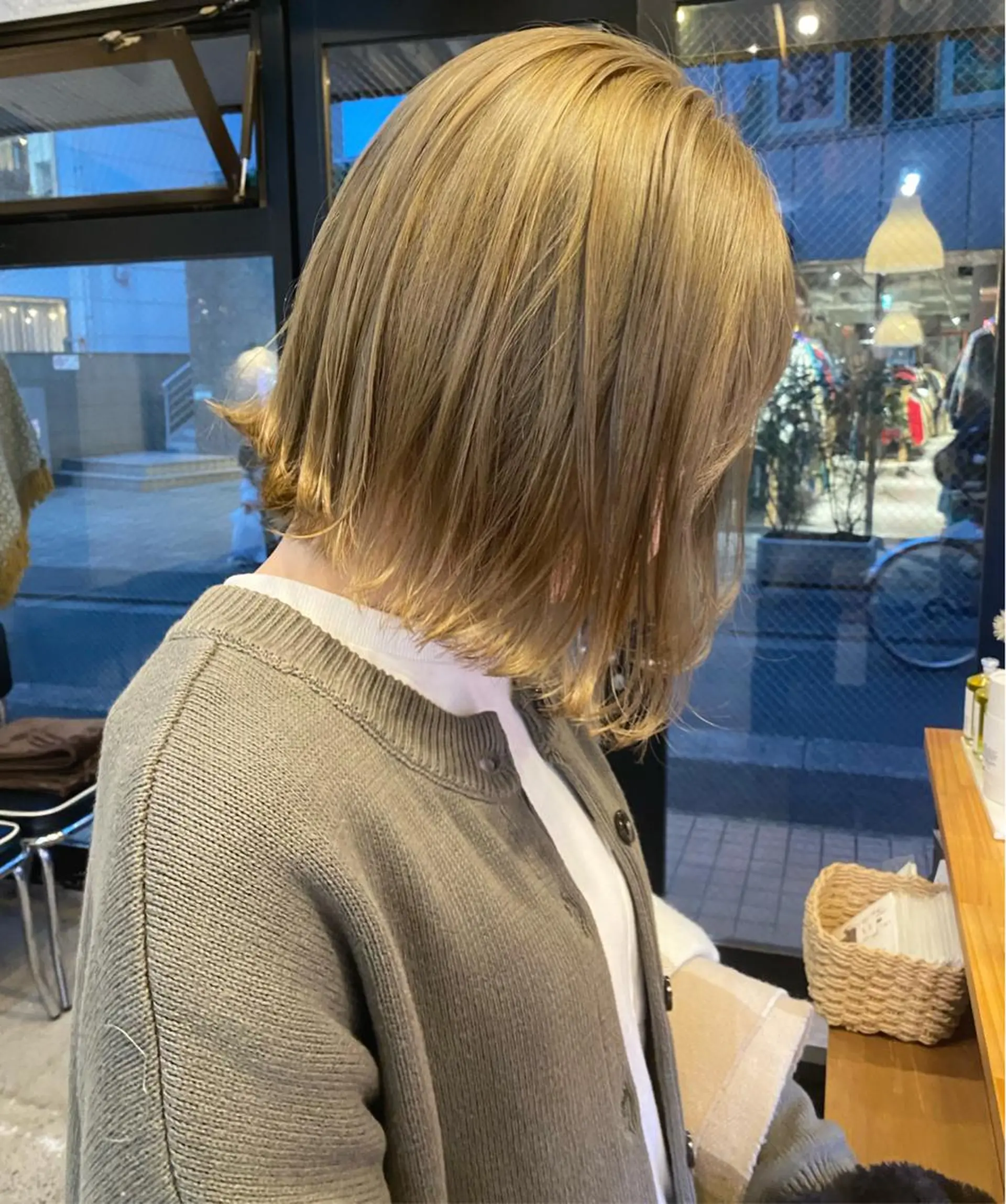 ミディアム カラー カット ヘアカラー トリートメント 柔らかいcolor 🌿harukaのヘアスタイル