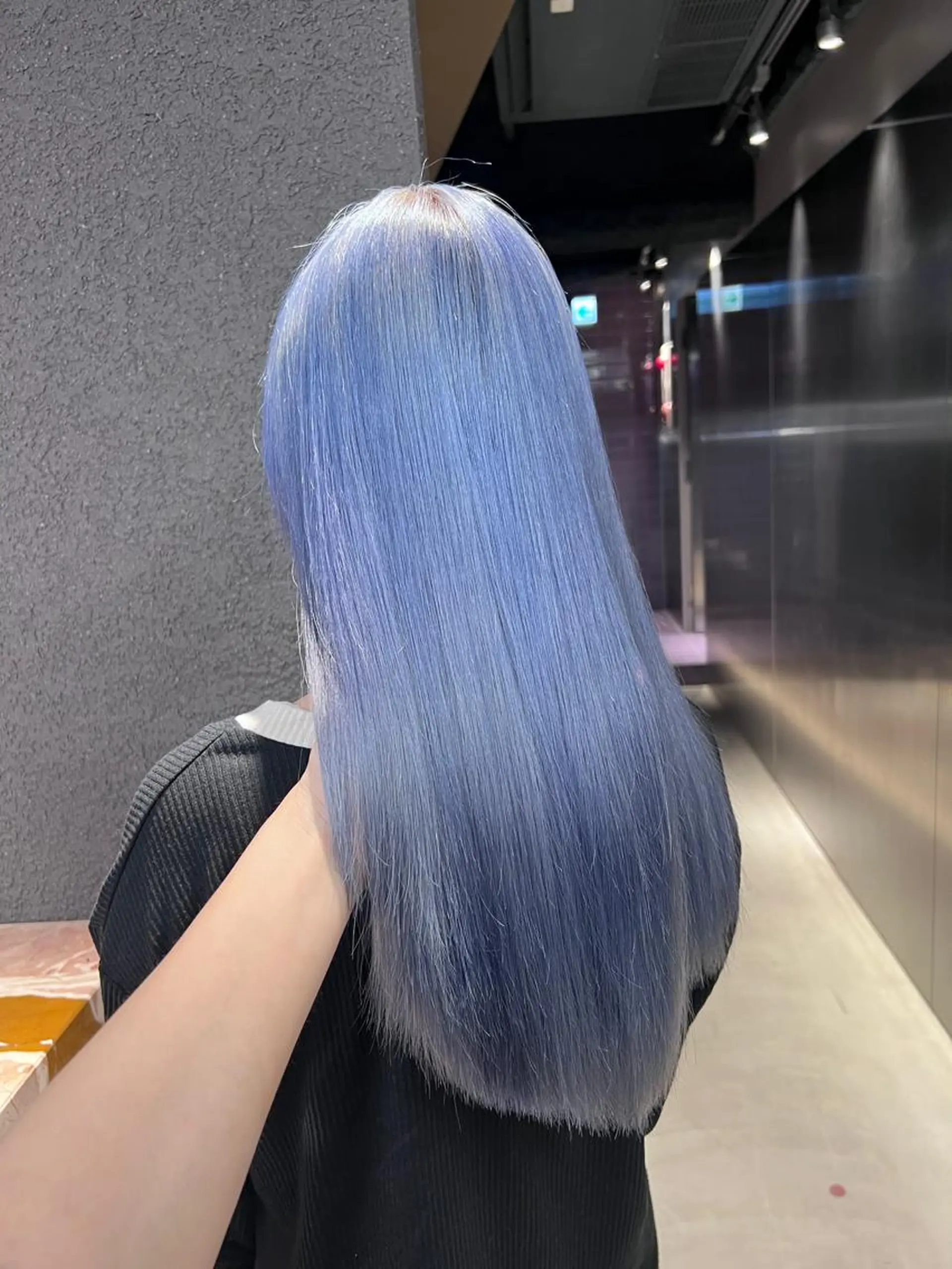 ロング カラー 紬/enne/ブリー チ/ハイトーンのヘアスタイル