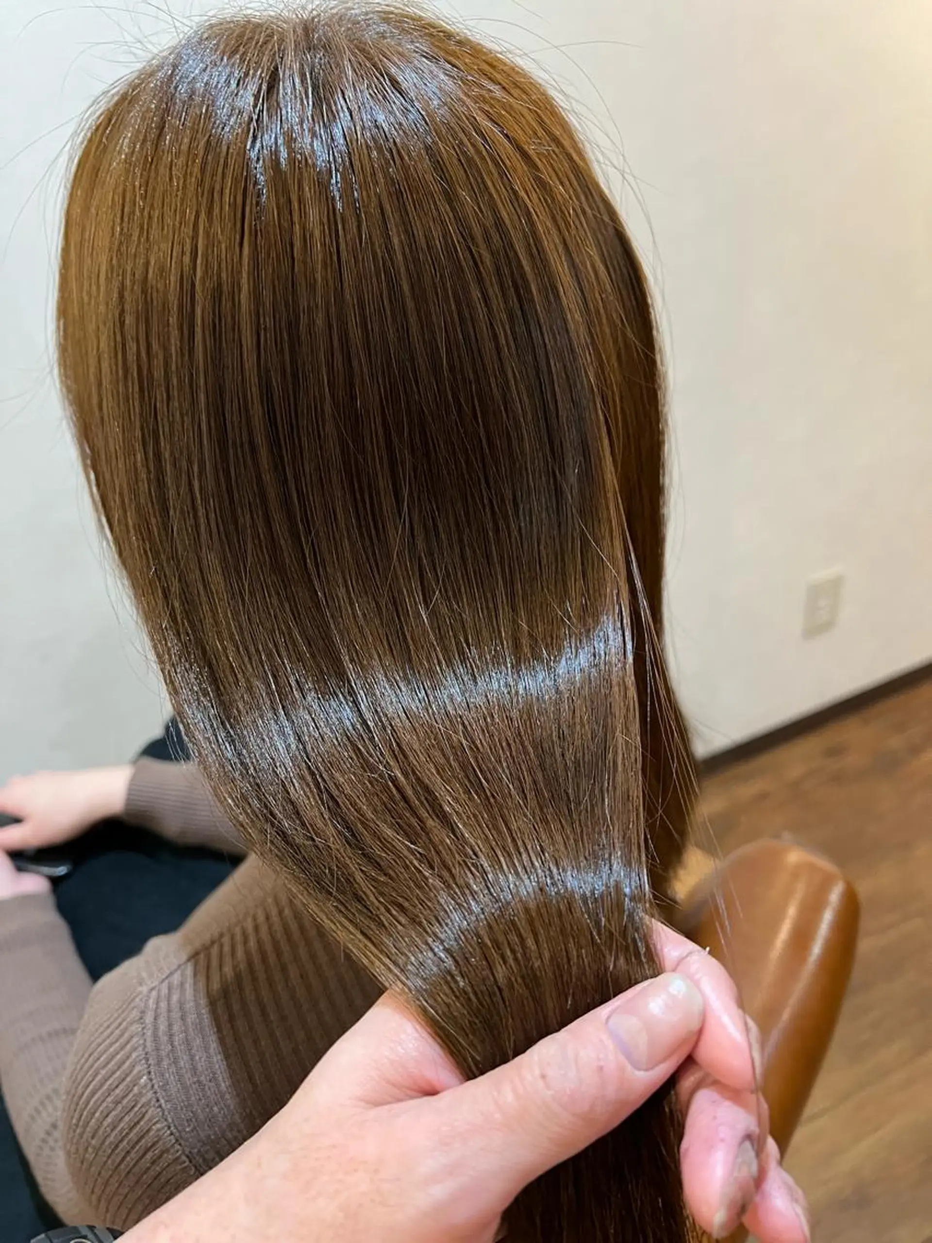 セミロング カラー ヲタクに美容室は難しい。所属・縮毛矯正&髪質改善 ⭐️OGUのヘアスタイル