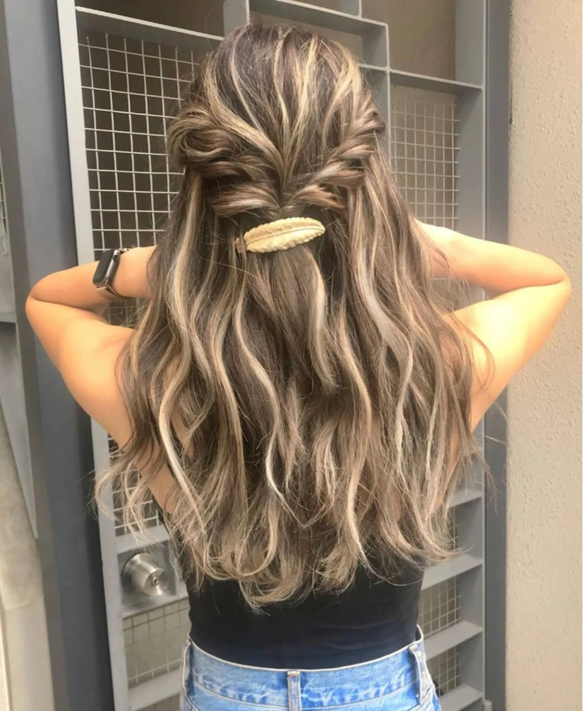 ロング 美髪/ハイライト 指名No.1KAIのヘアスタイル