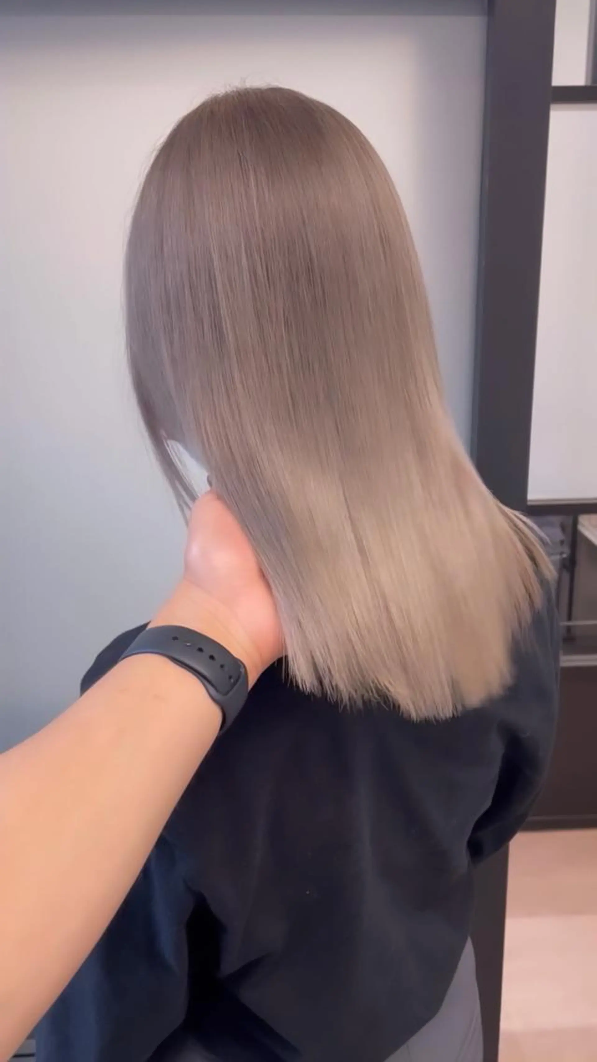 カラー storiiz所属・本田大輝top designerのヘアスタイル