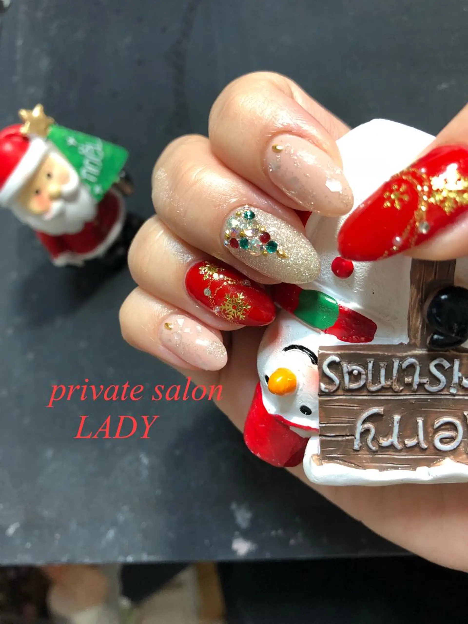 ネイル ハンドネイル 桜田 麻菜のネイルデザイン