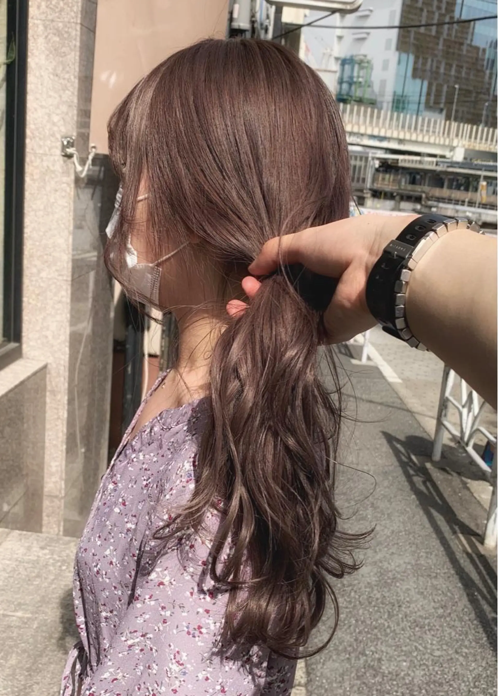 ロング カラー ベージュカラー ブリーチ ピンクカラー ピンクベージュ ヘアカラー トリートメント LUMO所属・矢野 晃平のヘアスタイル