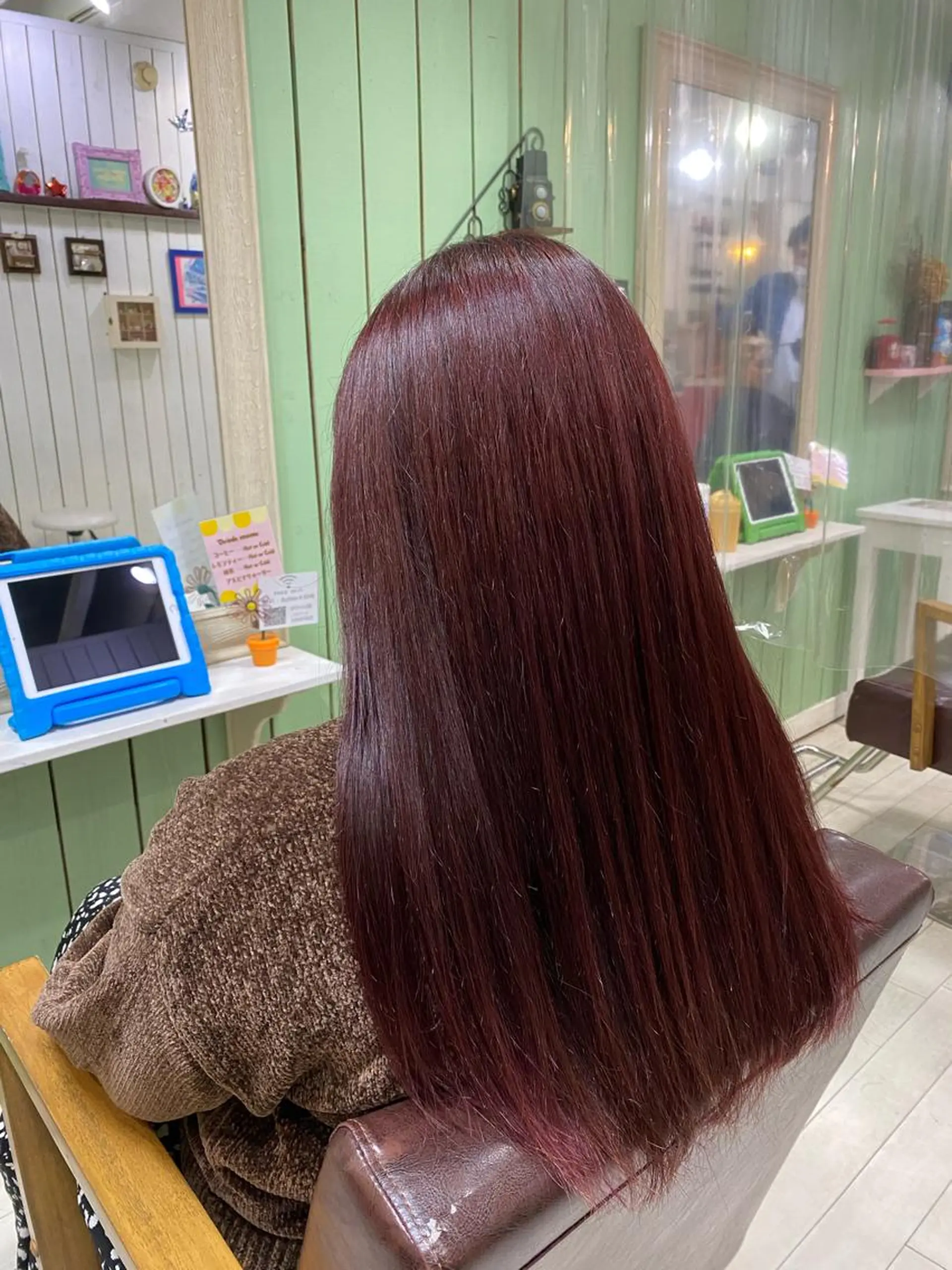 ロング 🩶西 雪乃/透明感 くすみカラー🫧のヘアスタイル