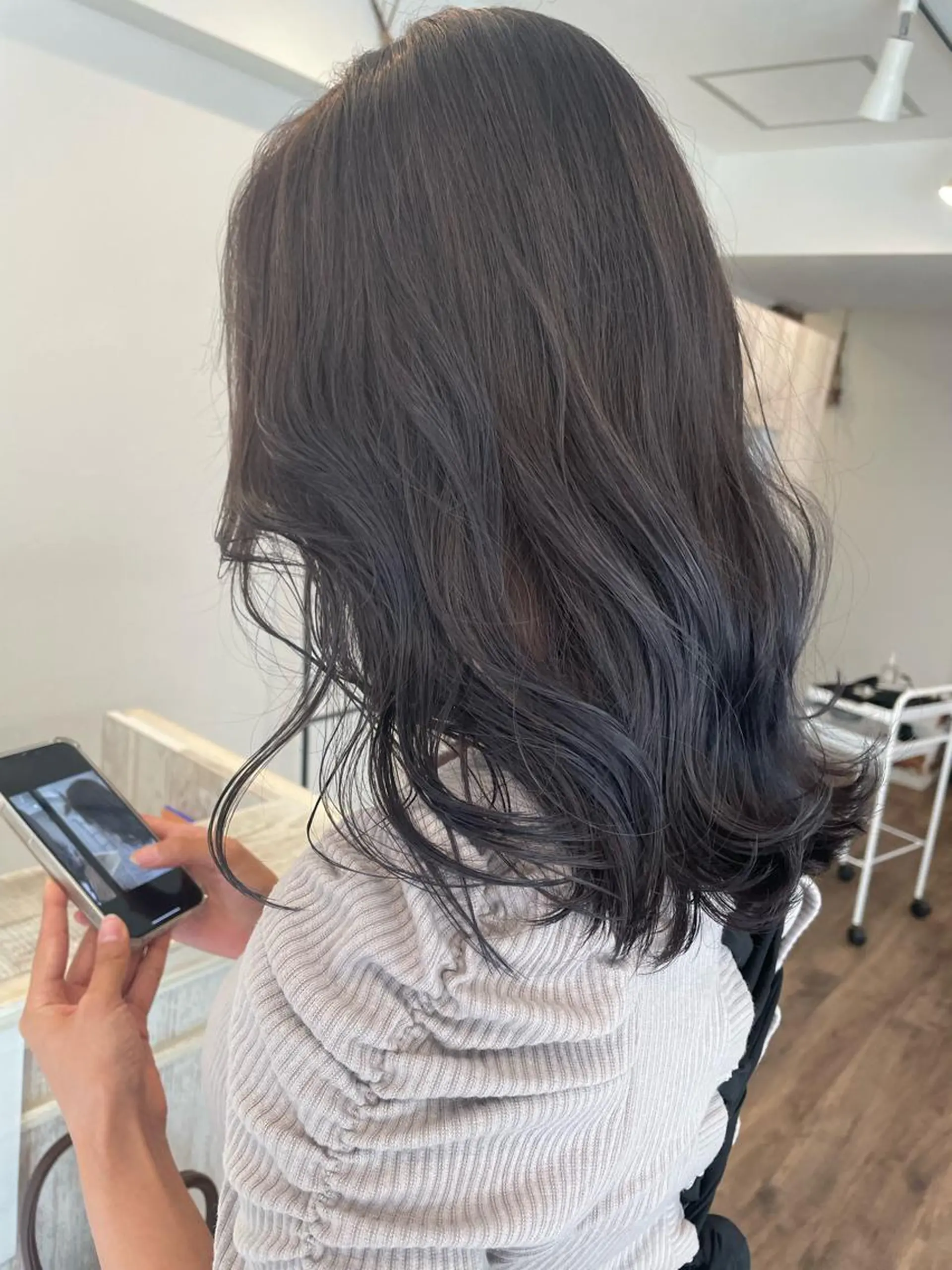 ミディアム カラー グレージュ ラベンダーカラー ラベンダーグレージュ ラベンダーグレー ヘアカラー m ā l o.🌷 サカモトマイコのヘアスタイル