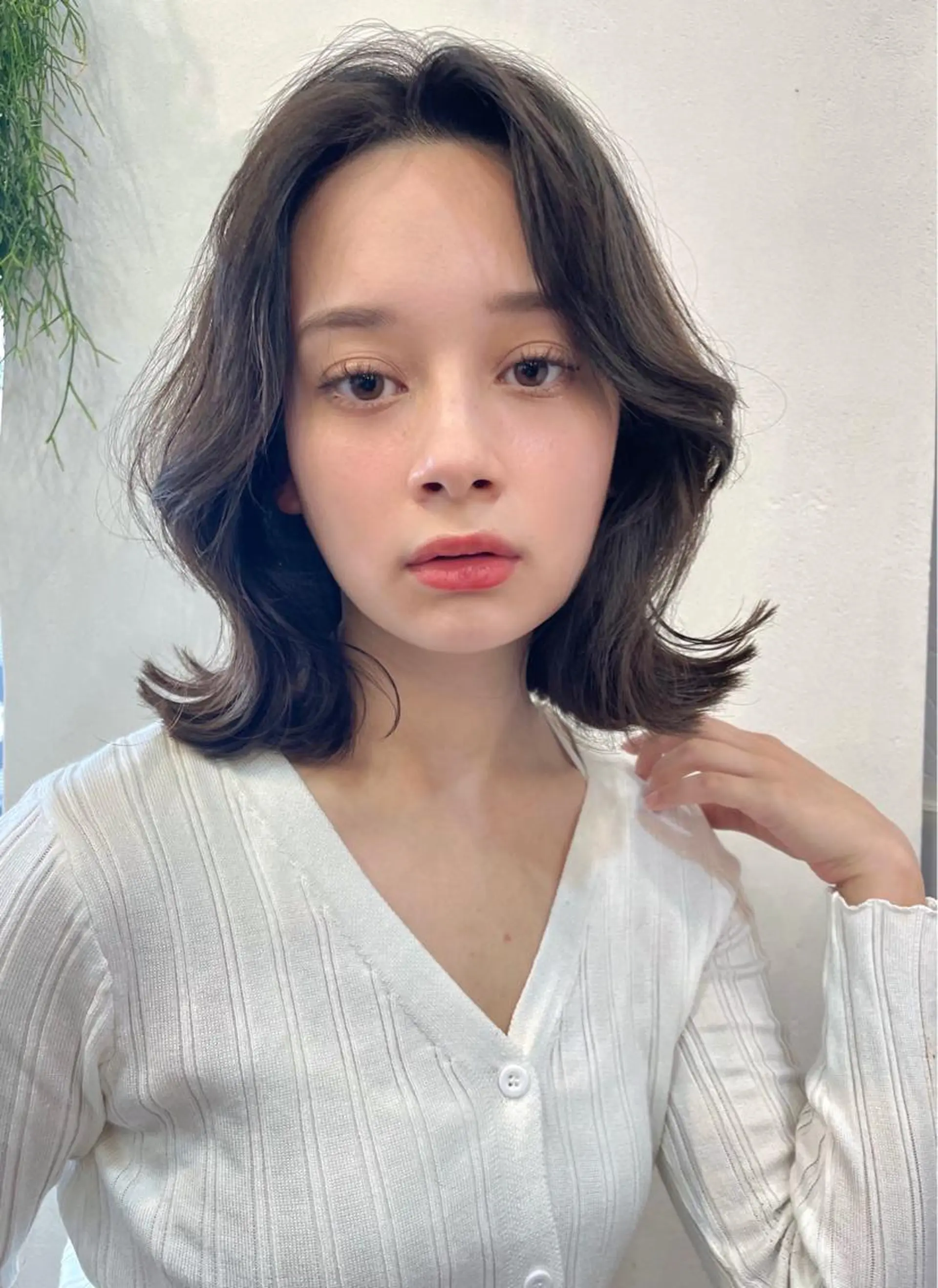 ミディアム 【韓国ヘア×透明感 カラー】笹谷 莉未のヘアスタイル