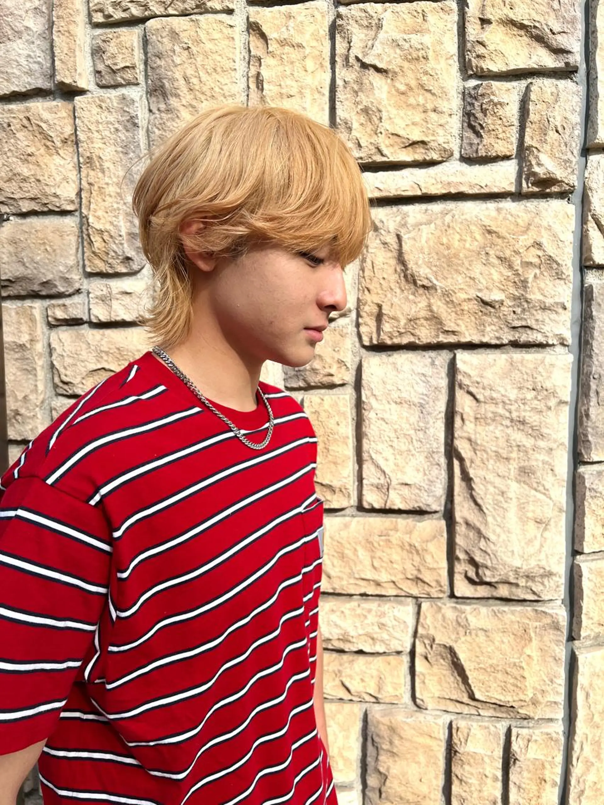 ショート メンズ メンズブリーチ メンズウルフカット ウルフカット アトリエNew York三ノ輪店所属・miku 三ノ輪のヘアスタイル