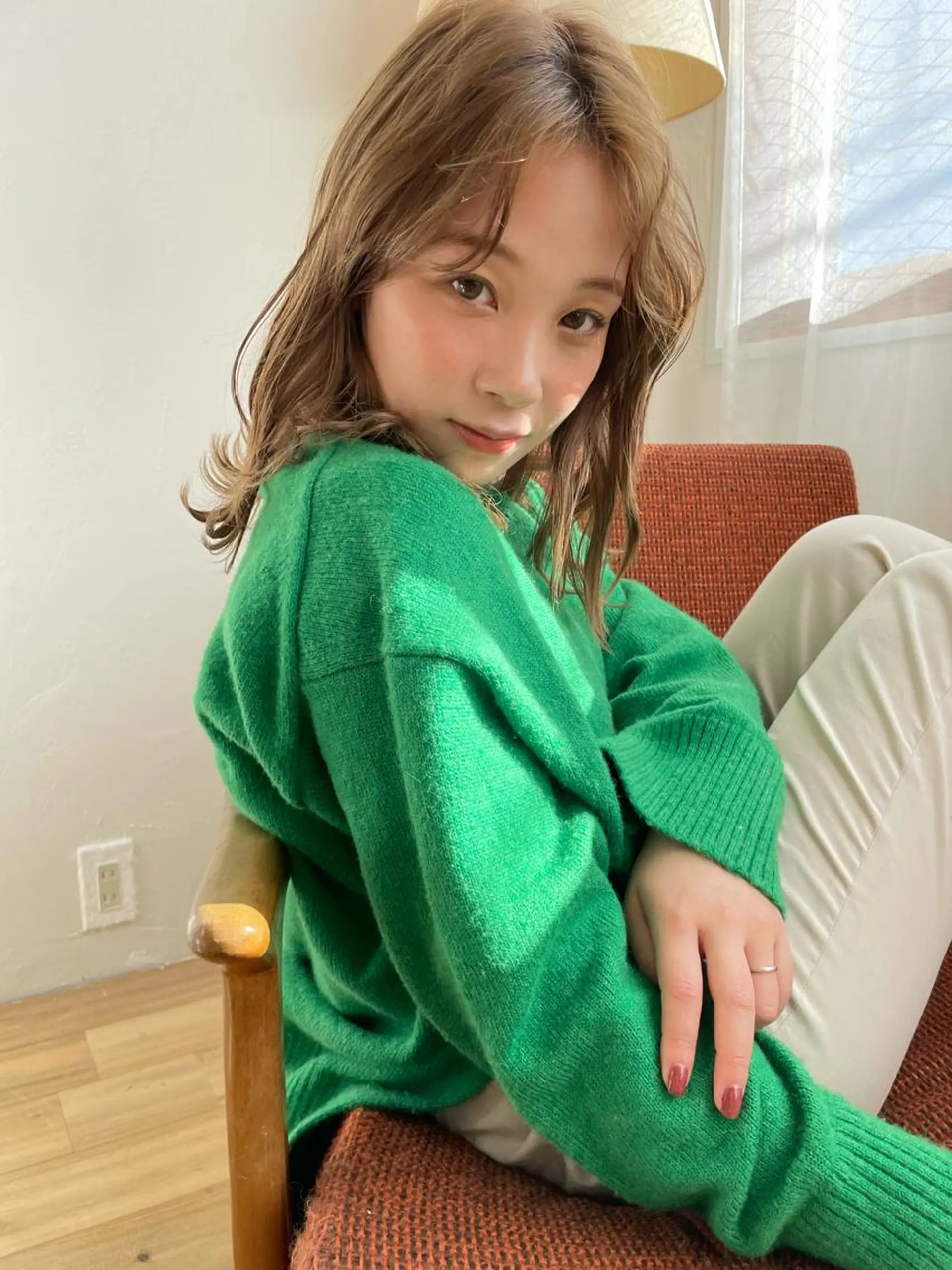 ミディアム カラー カット ヘアカラー トリートメント レイヤー/顔周り /AKARIのヘアスタイル