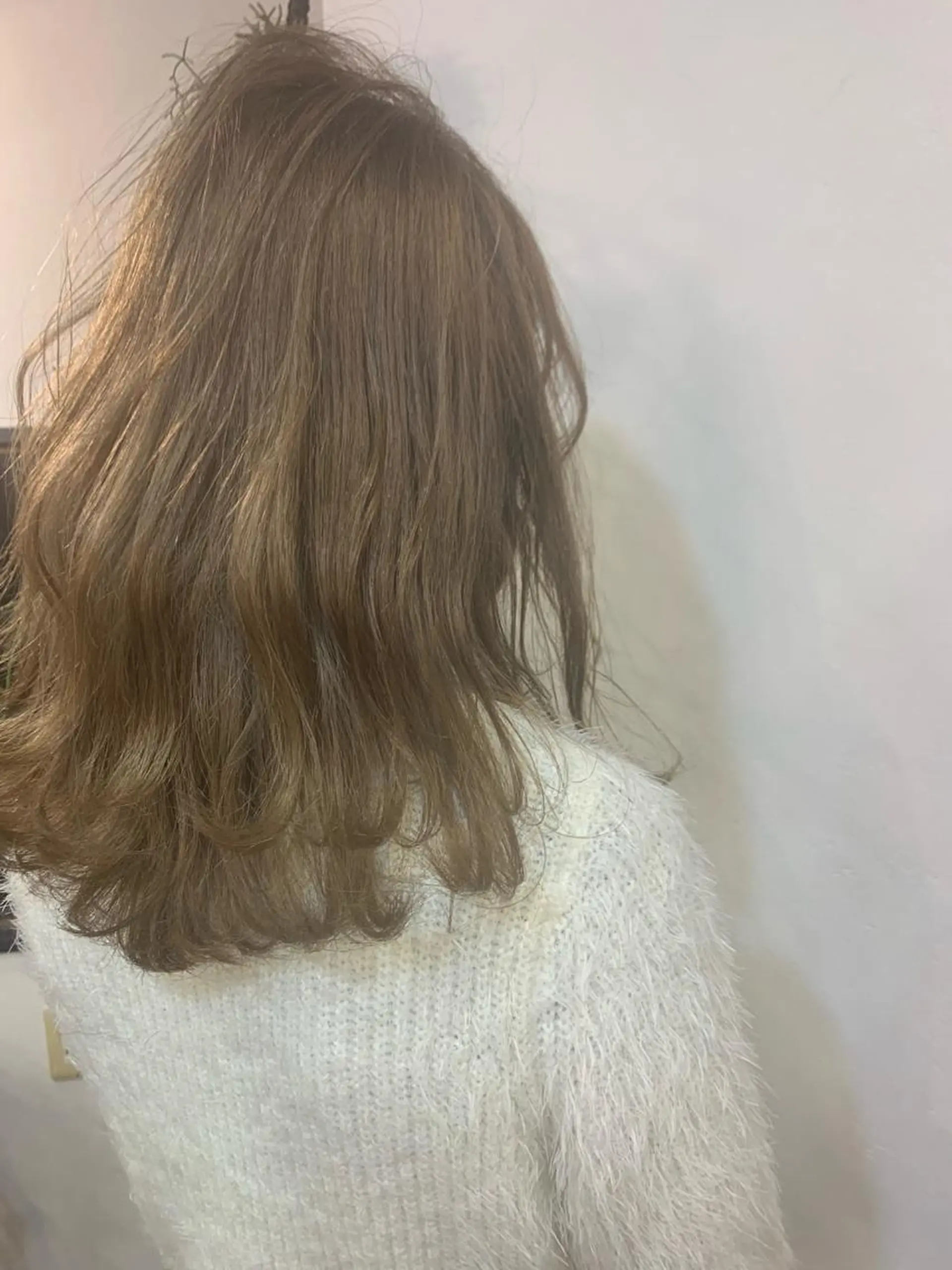 セミロング カラー ベージュカラー 中園 祥吾のヘアスタイル