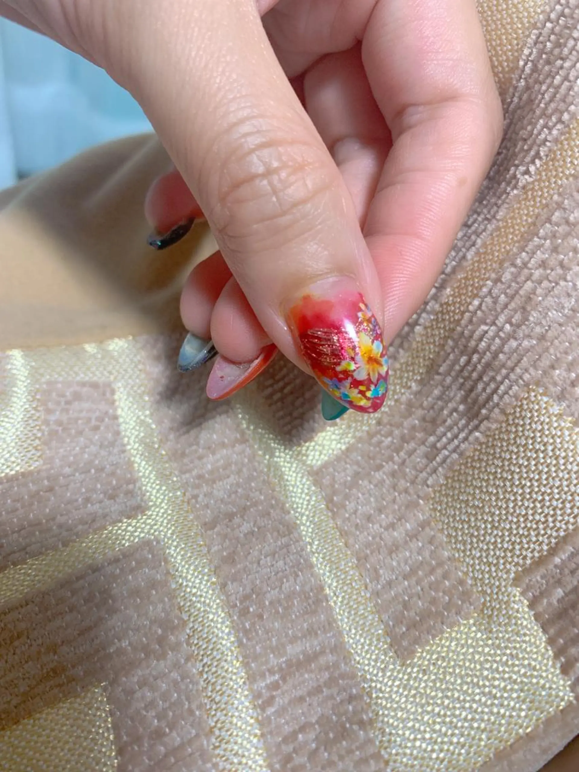 ネイル 高島 夏海のネイルデザイン