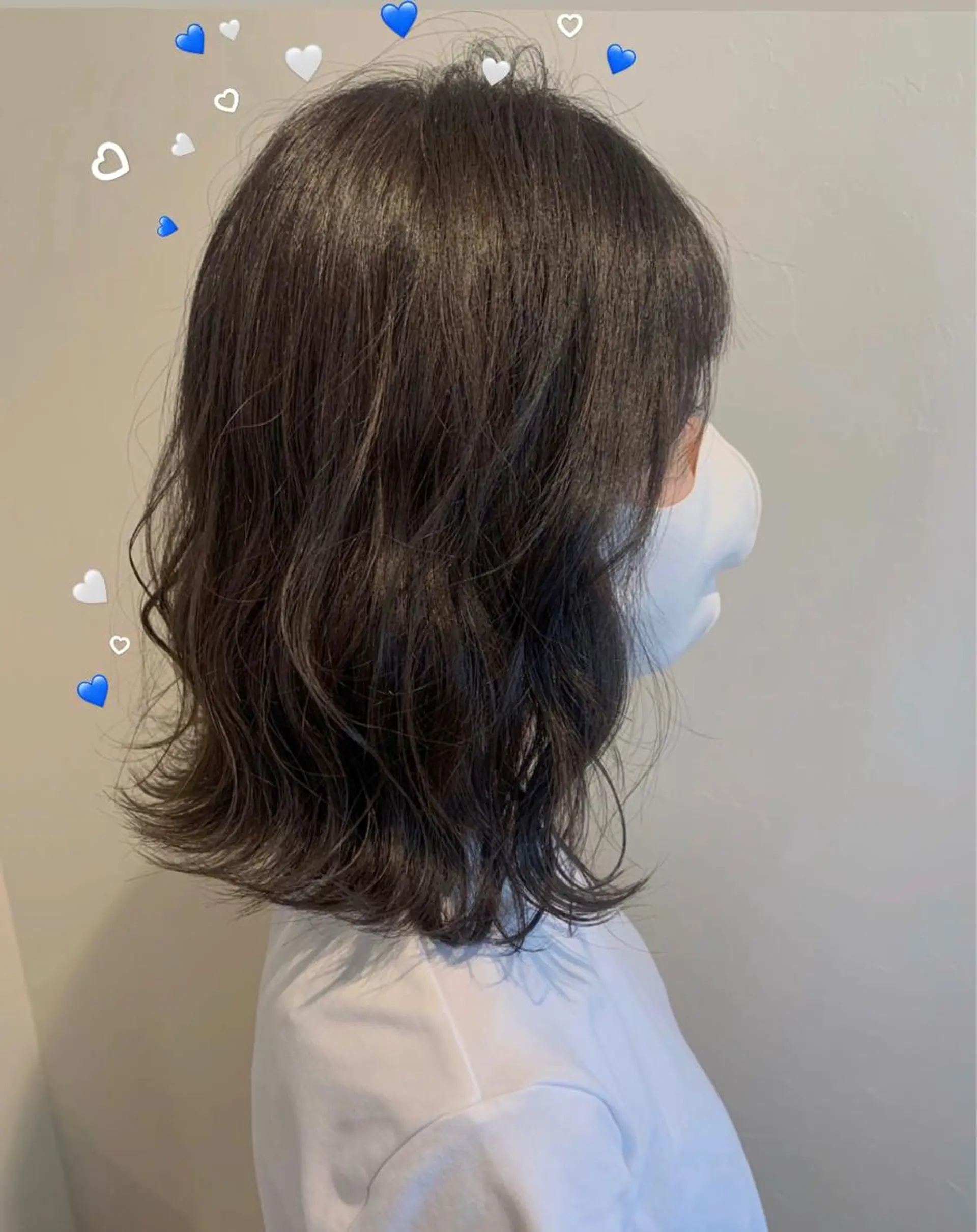 ミディアム 山中 かりんのヘアスタイル