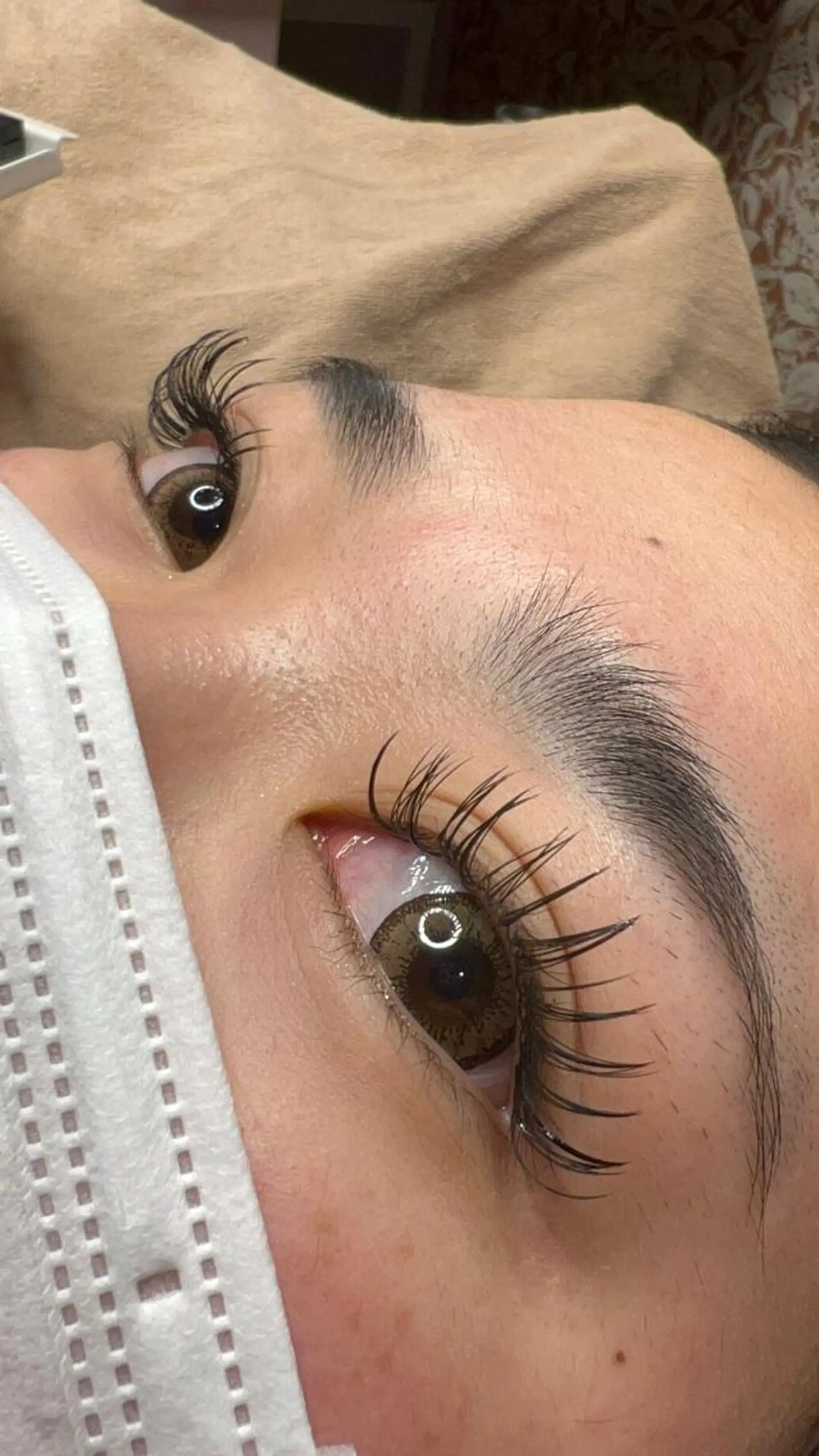 マツエク・マツパ フラットラッシュ REVE by figaro所属・福井 珠乃のヘアスタイル