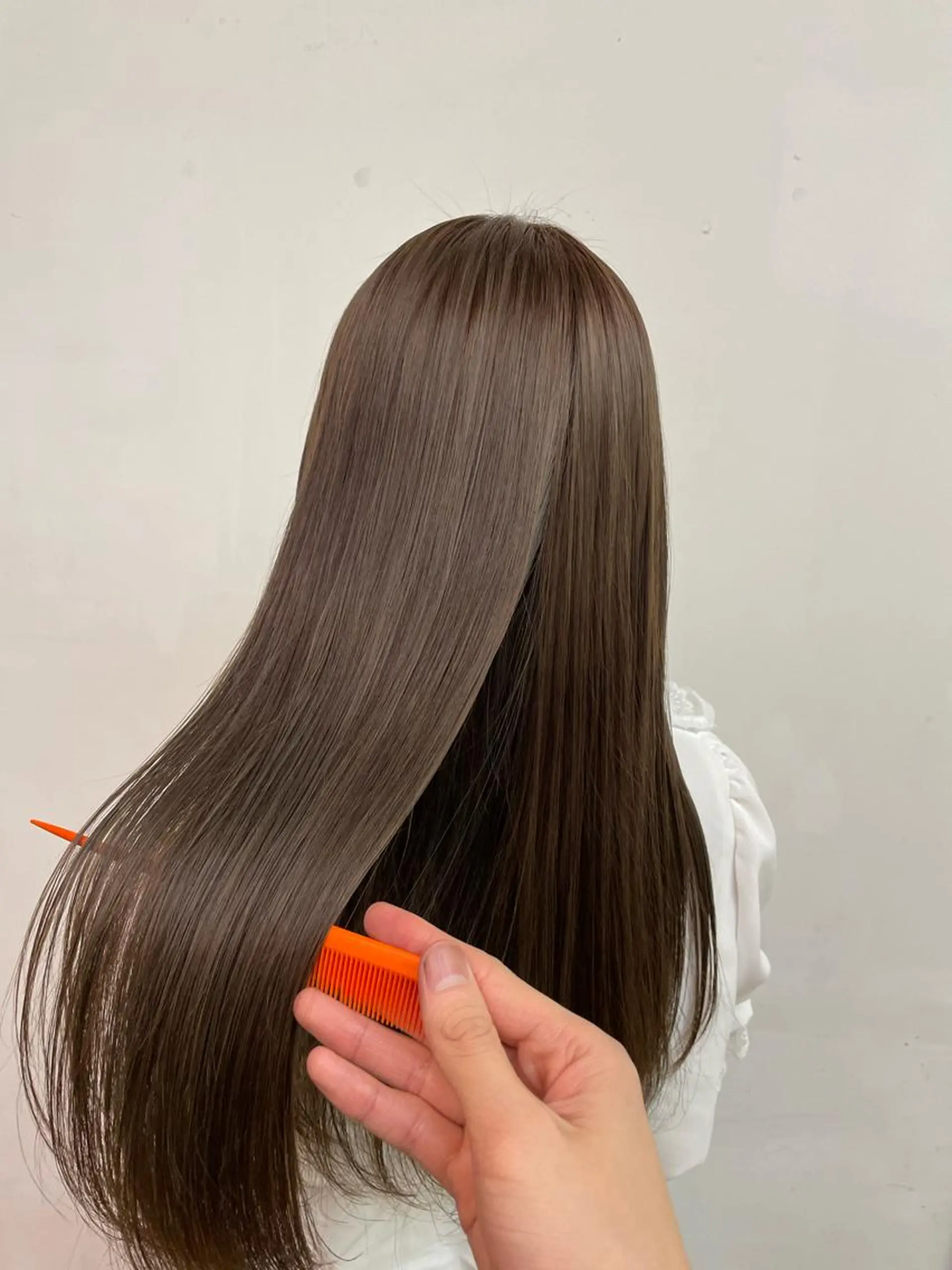 ロング カラー メンズ ベージュカラー ヘアカラー トリートメント ⚡️学芸大学 川上拓真⚡️のヘアスタイル