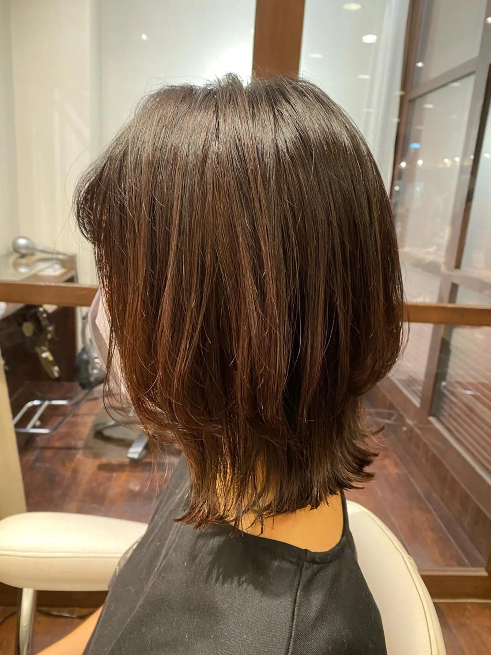 ミディアム 艶ｶﾗｰ｜ｽﾄﾚｰﾄ 🍟yuki🍟のヘアスタイル