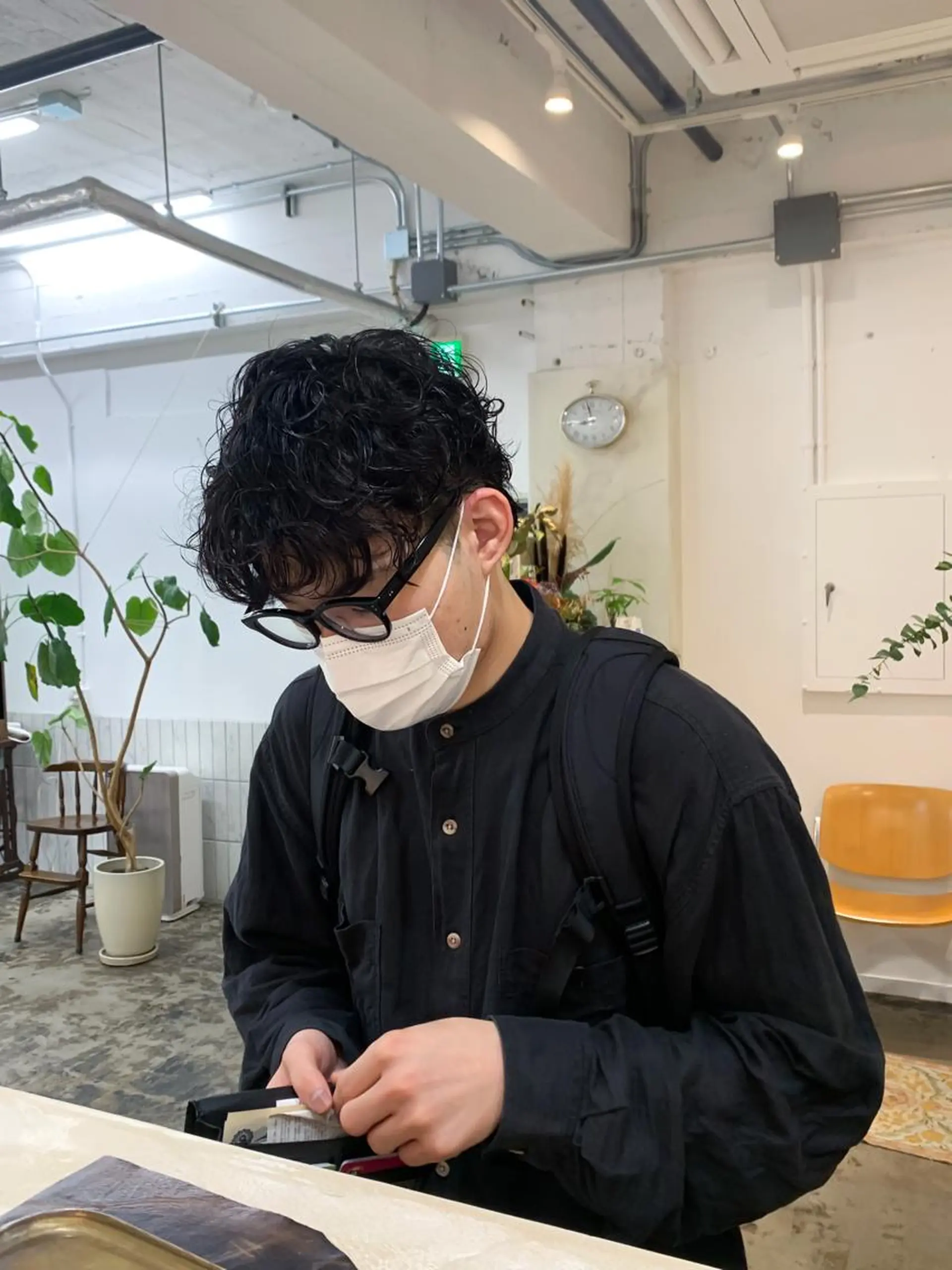 ショート パーマ メンズ 似合わせカット ケアパーマ喜来雅由のヘアスタイル