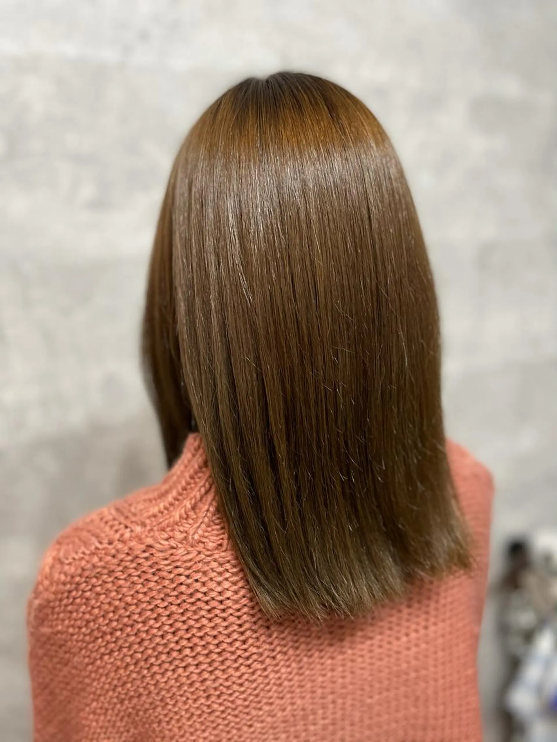 セミロング SALOWIN心斎橋Suite店所属・洗っても取れない 髪質改善|OJIROのヘアスタイル